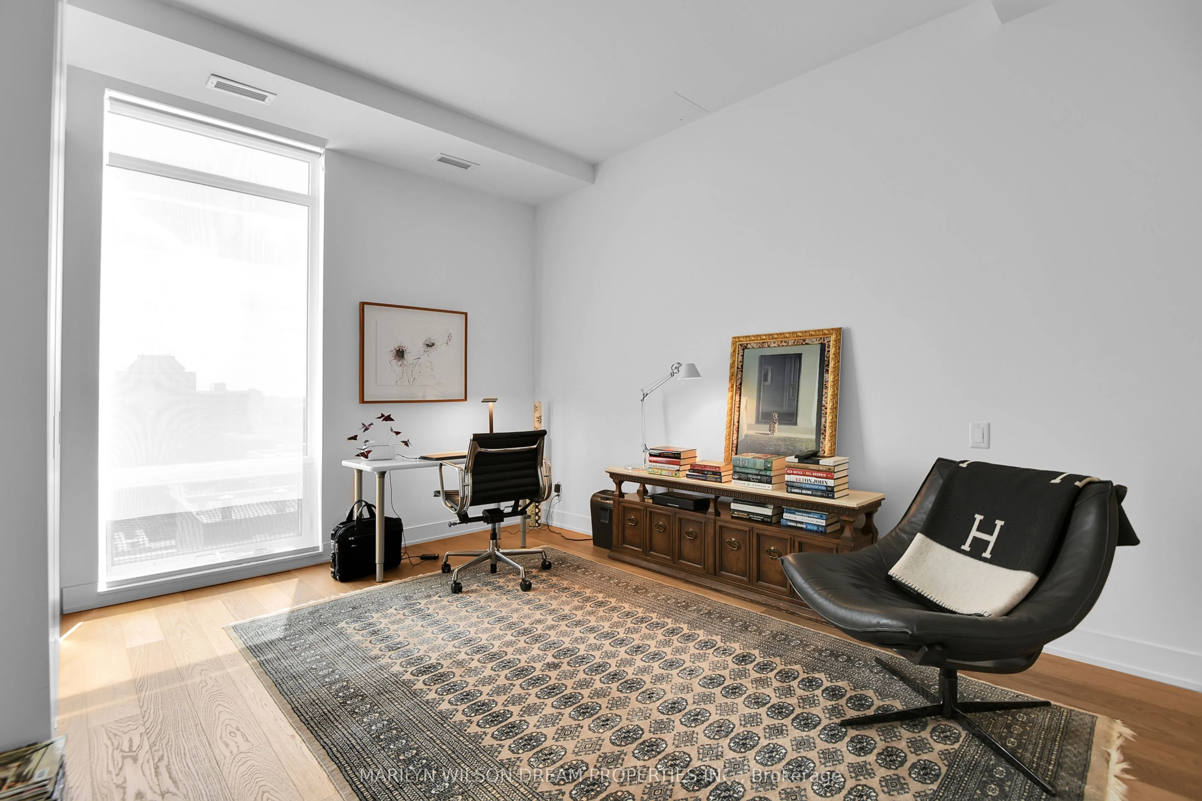 428 Sparks Street, #2101