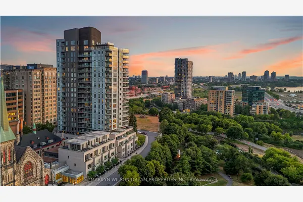 428 Sparks Street #2101