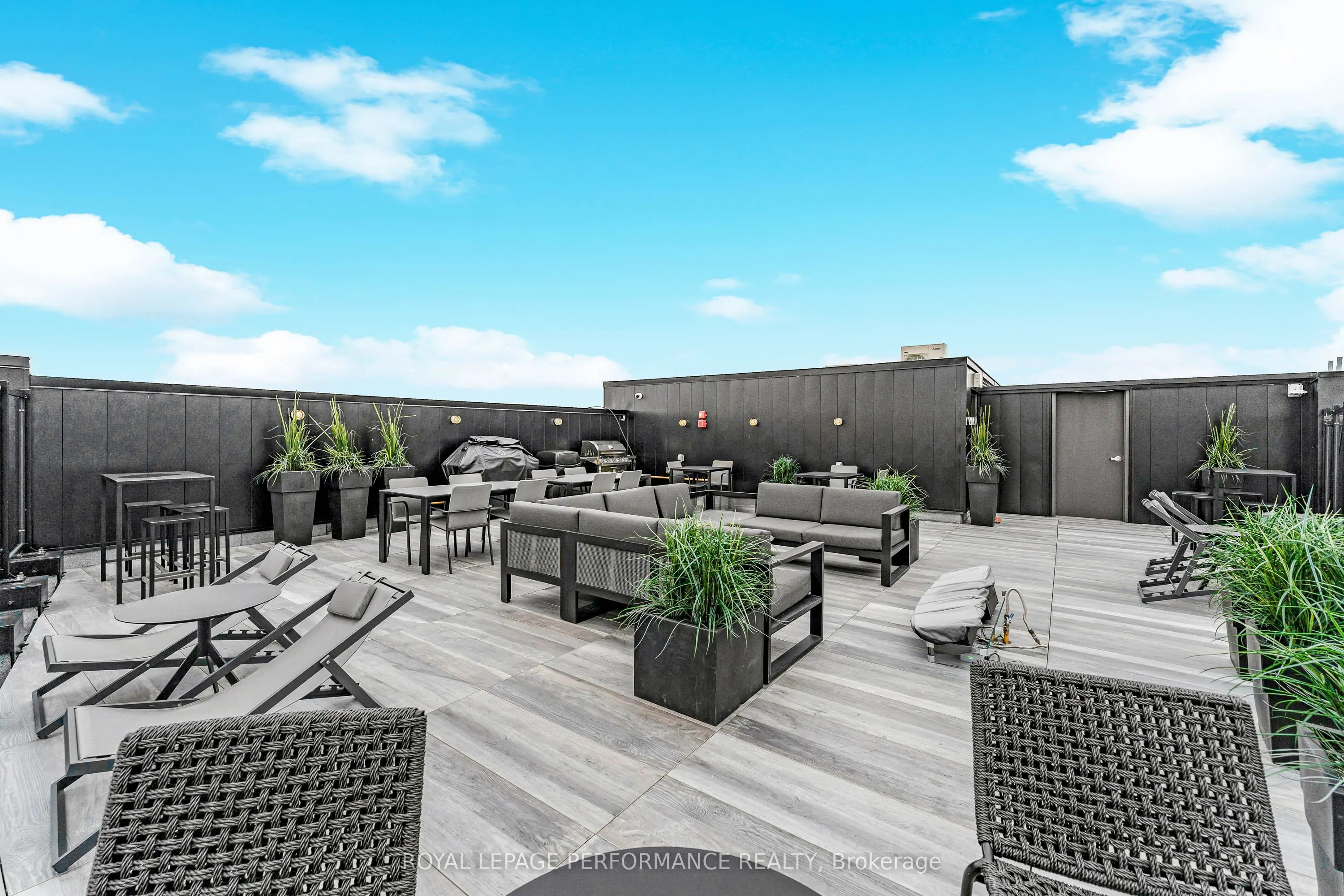 20 Daly Avenue, #1810