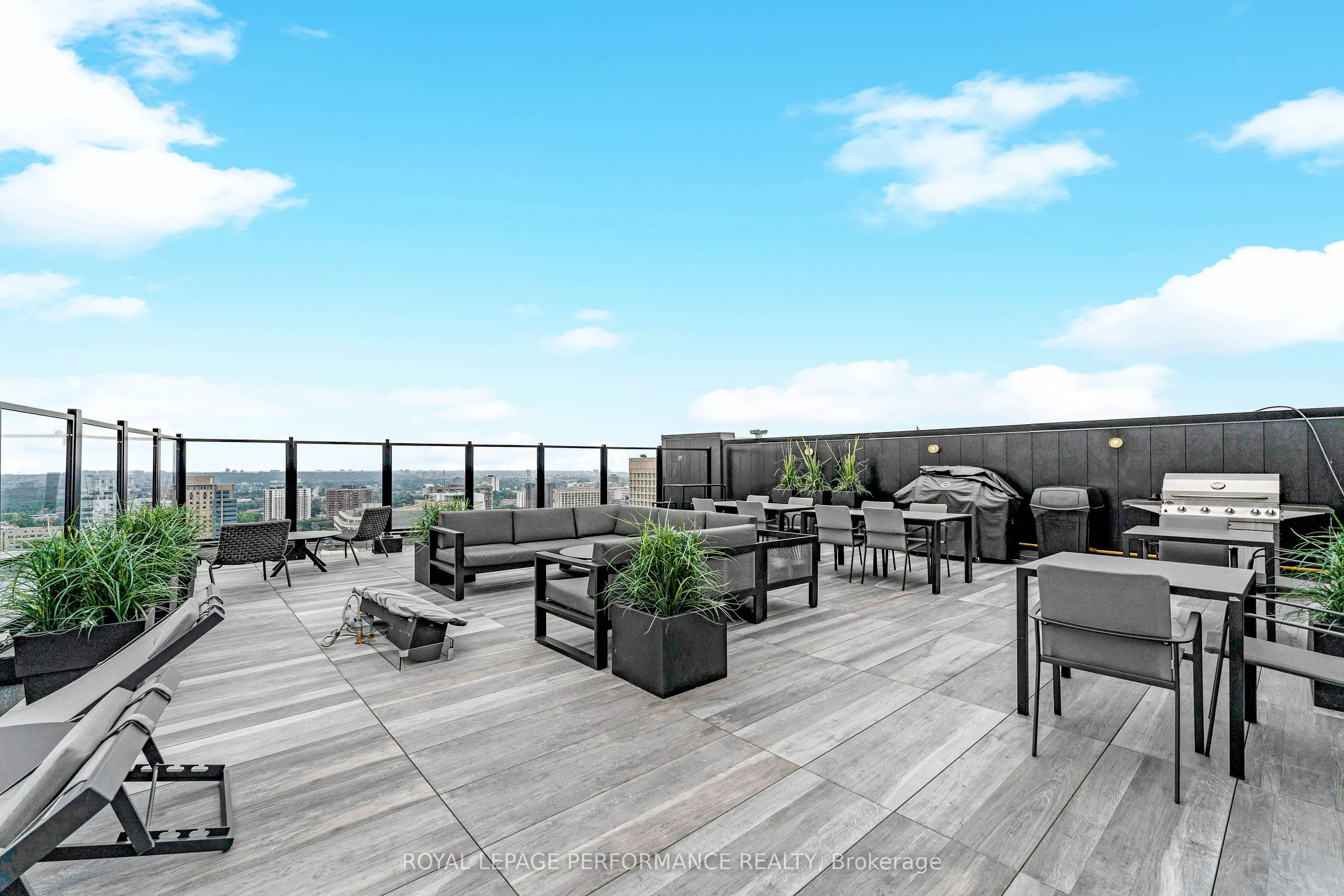 20 Daly Avenue, #1810