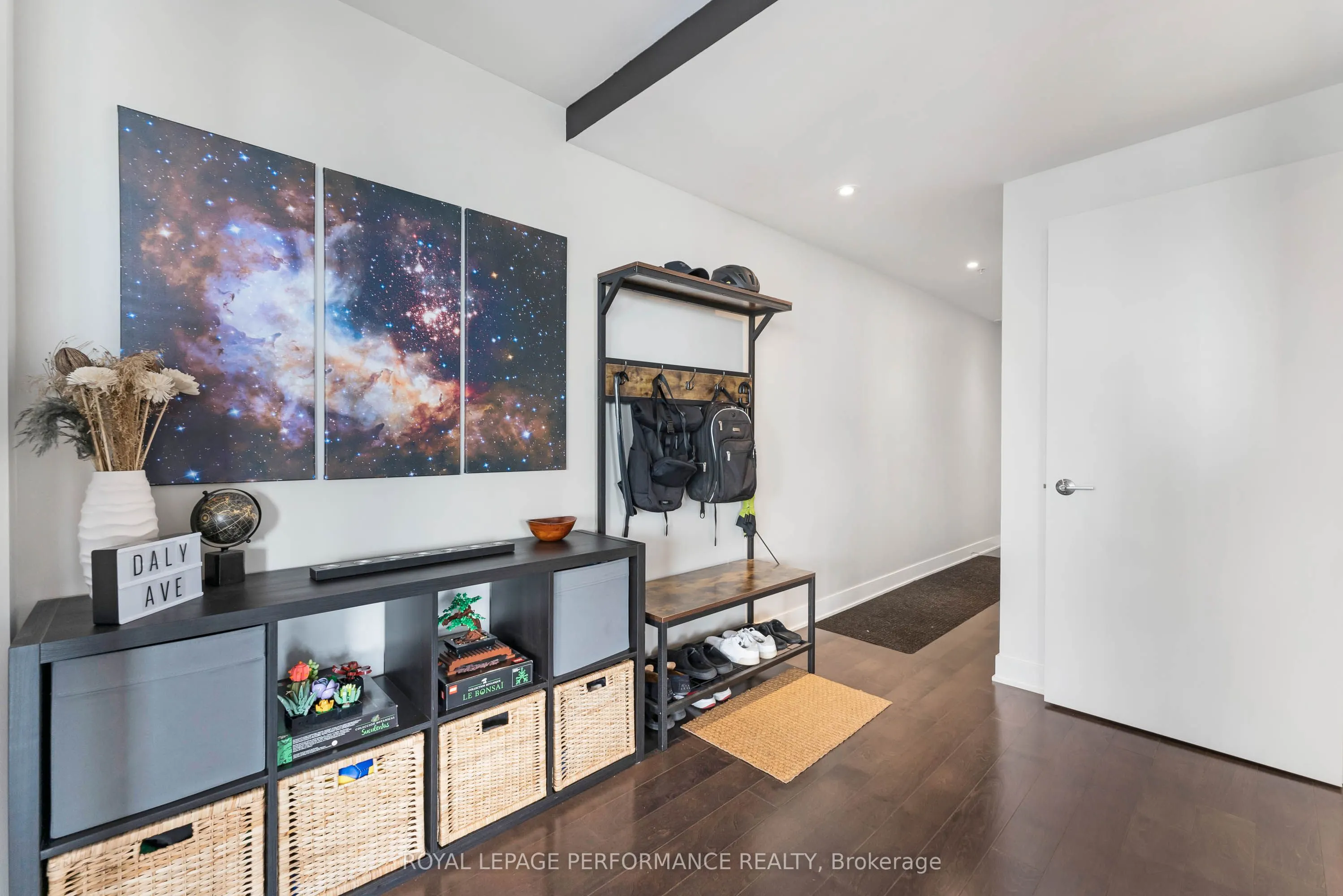 20 Daly Avenue, #1810