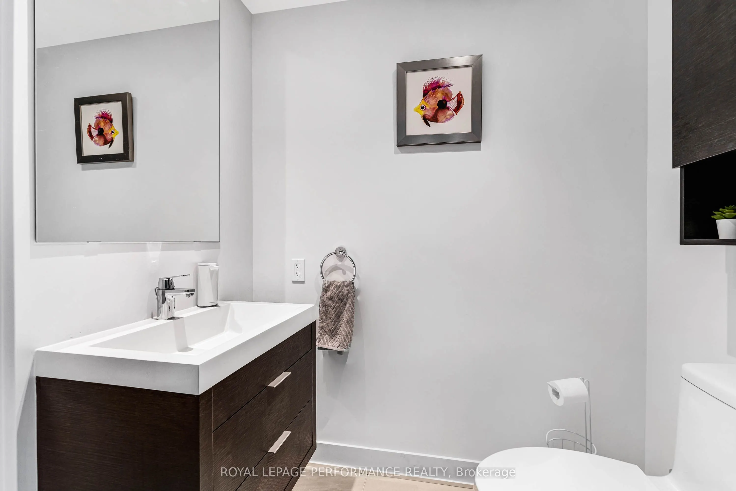 20 Daly Avenue, #1810