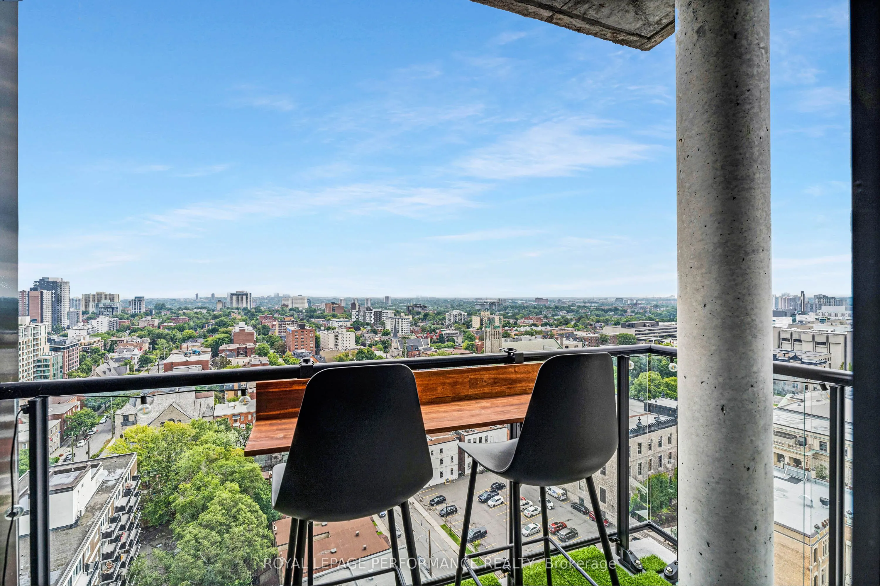 20 Daly Avenue, #1810