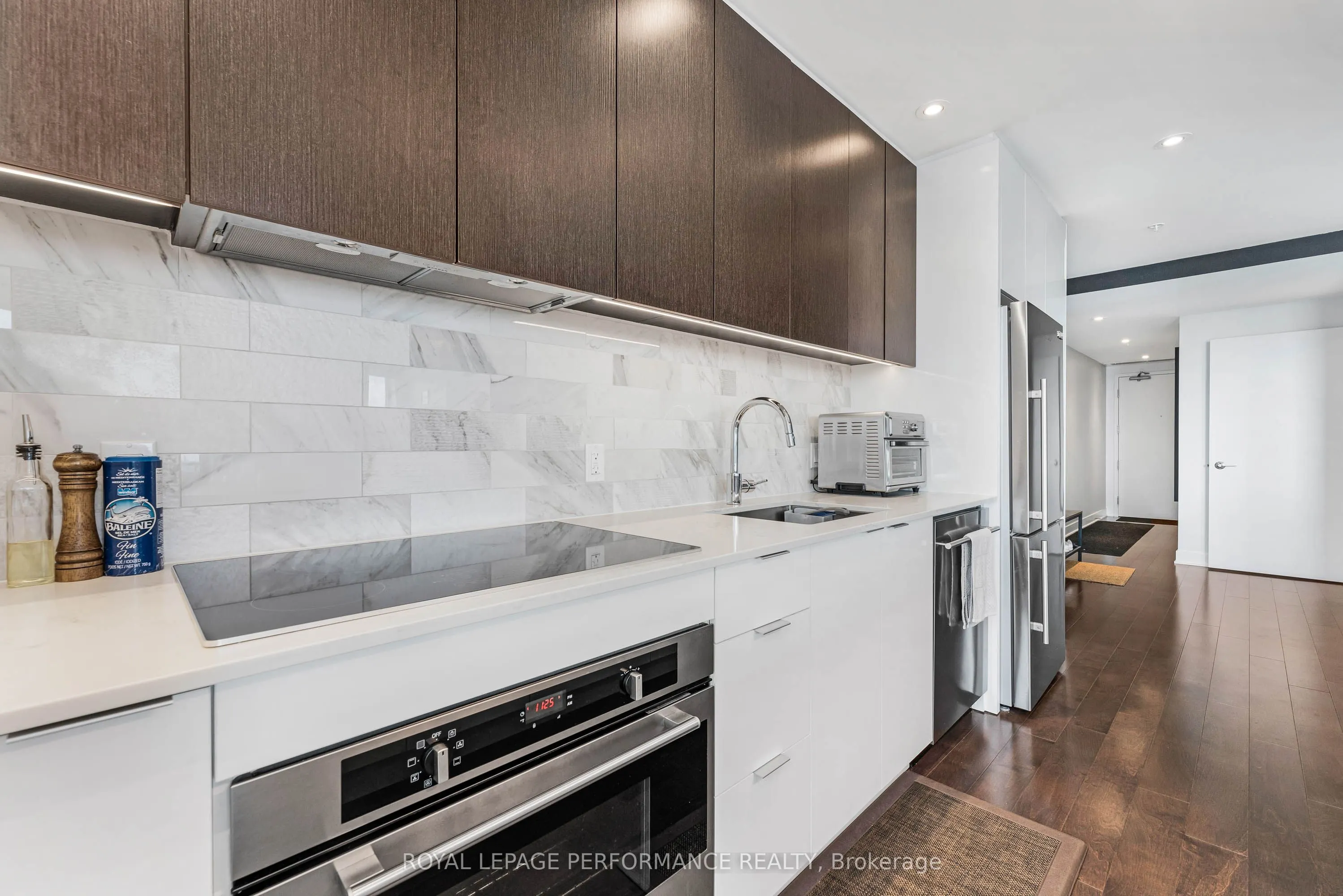 20 Daly Avenue, #1810