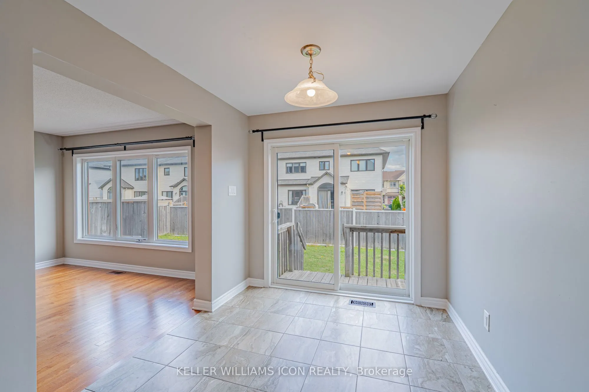 211 Halyard Way