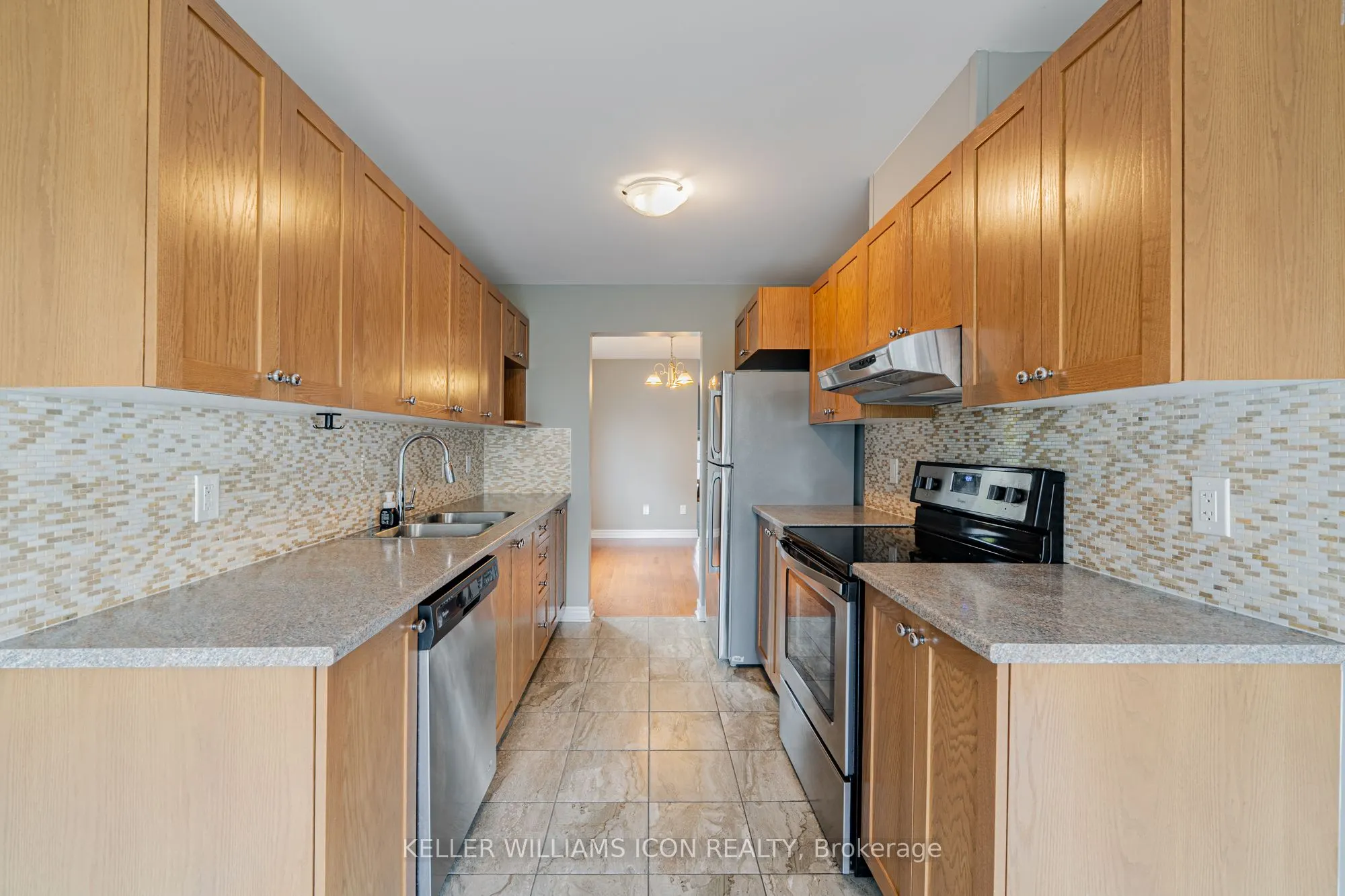 211 Halyard Way