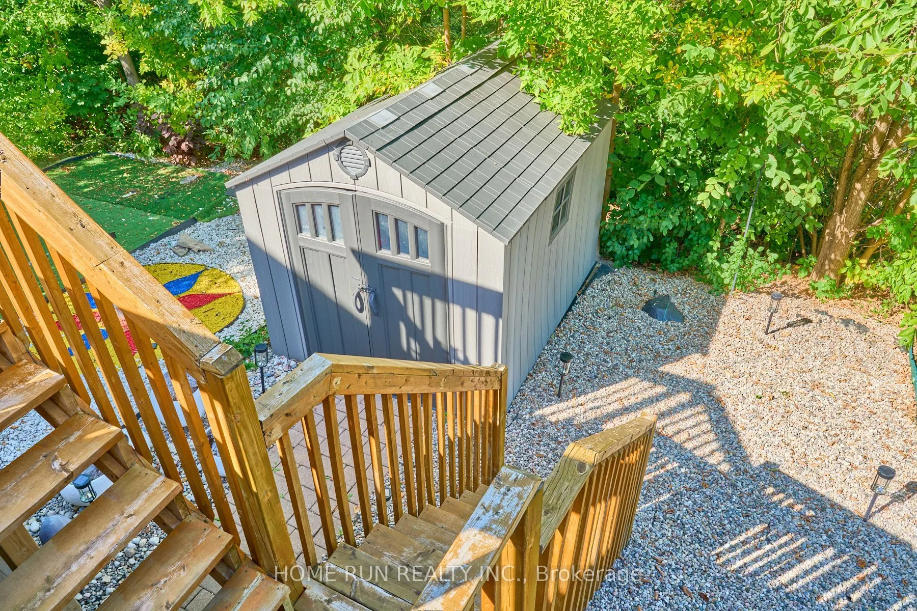 21 Longboat Court