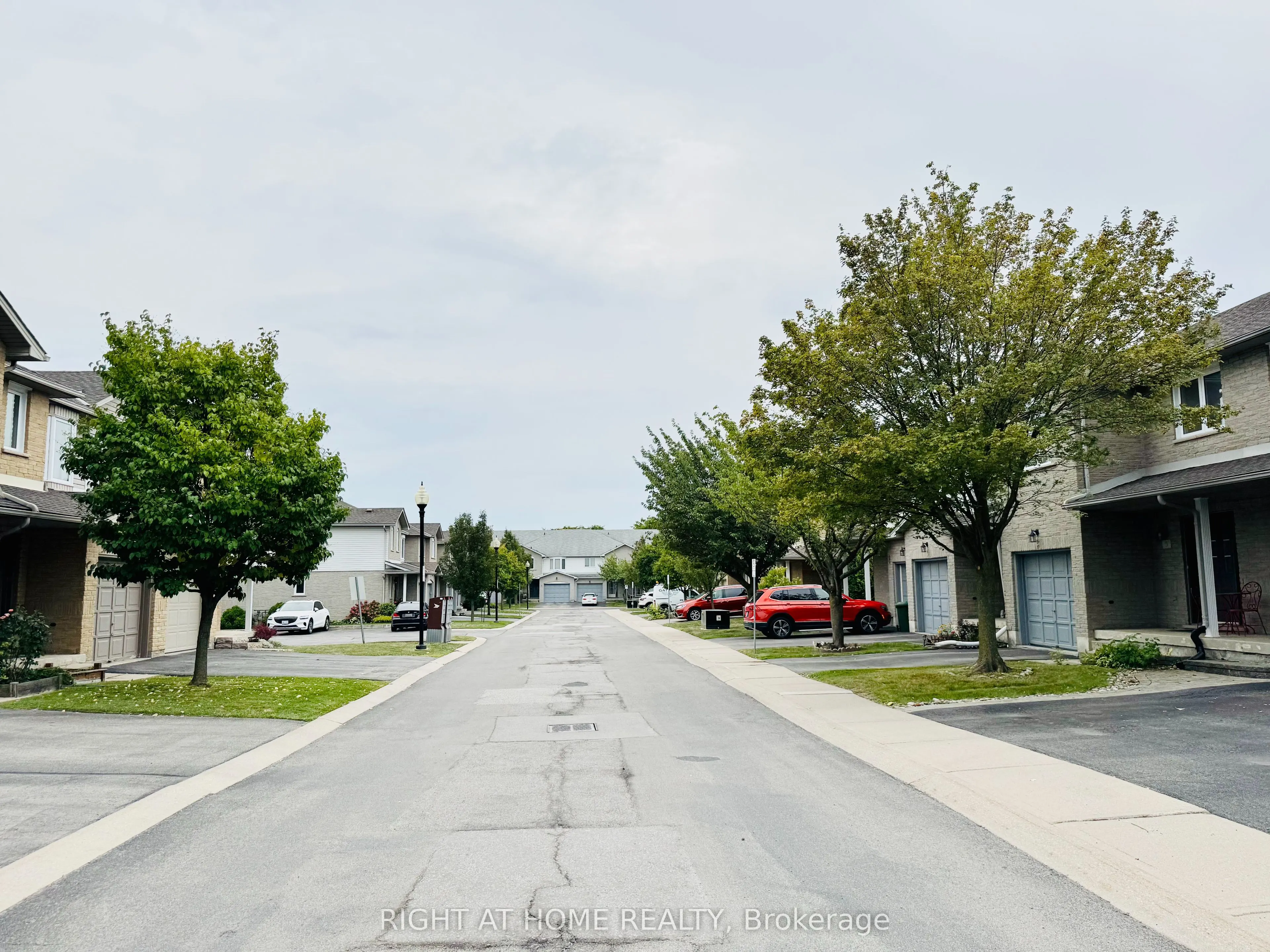 800 Paramount Drive, #10