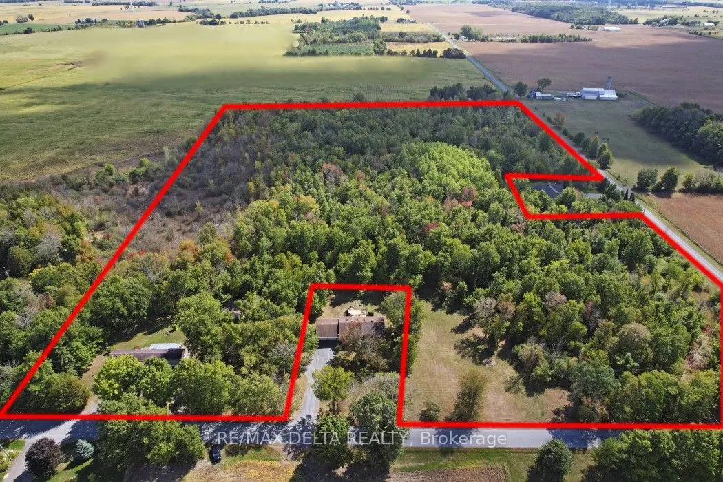 15270 Concession 8-9 Road