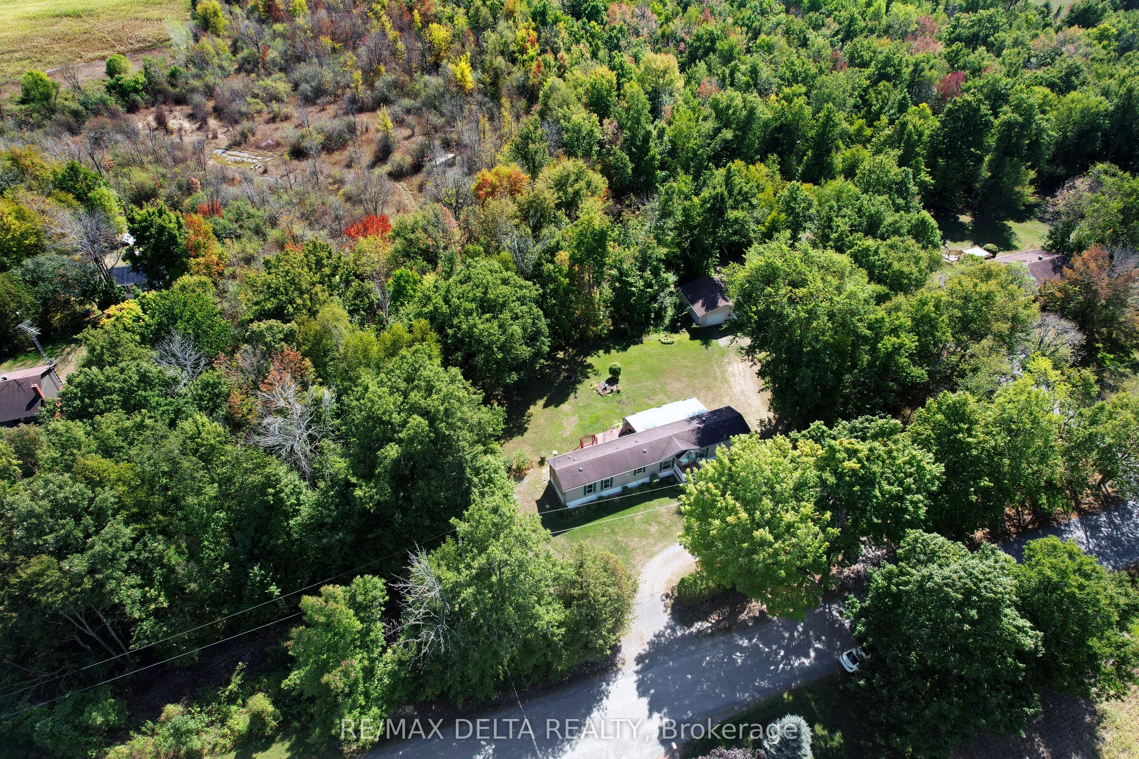 15270 Concession 8-9 Road