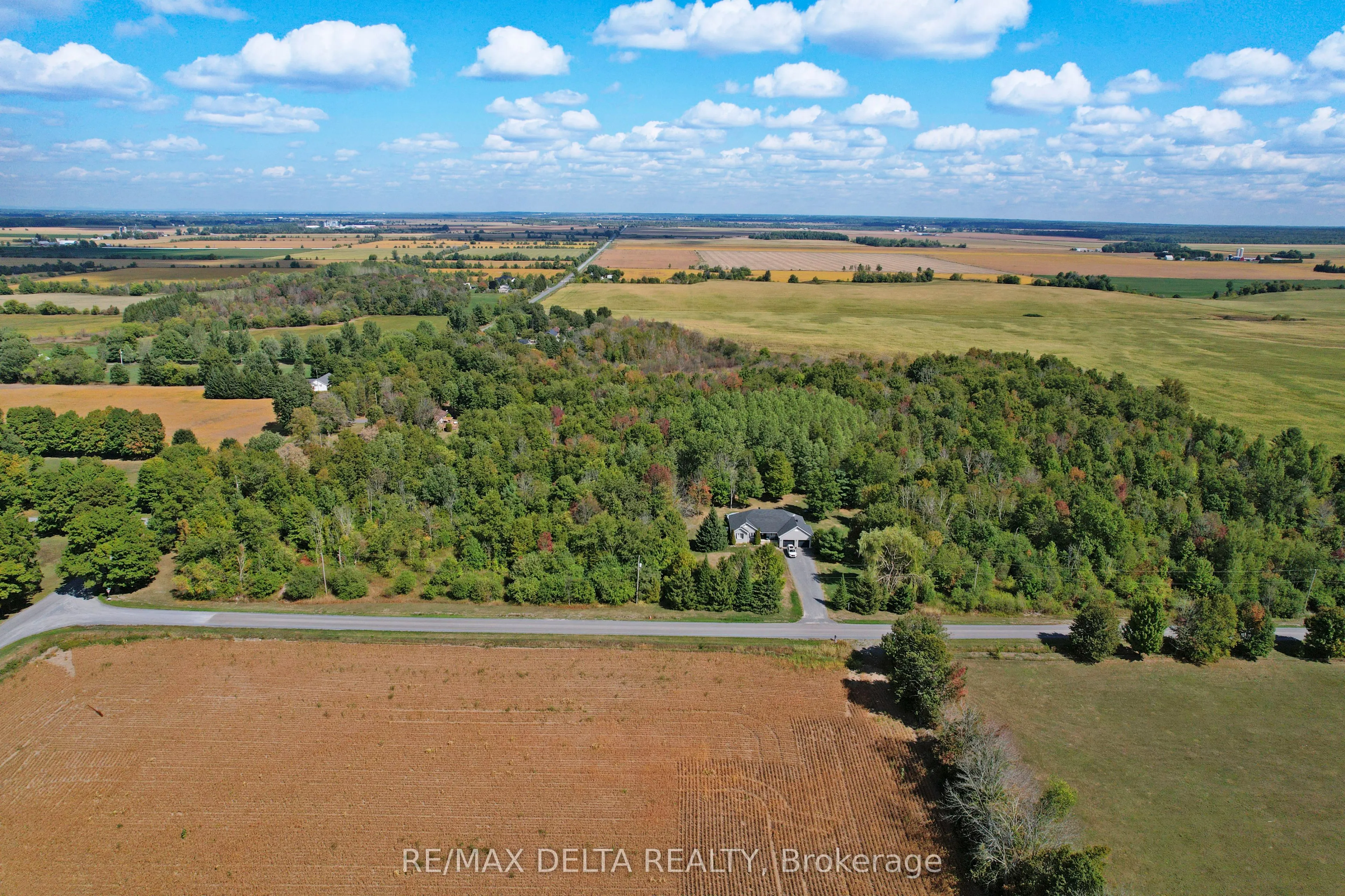 15270 Concession 8-9 Road