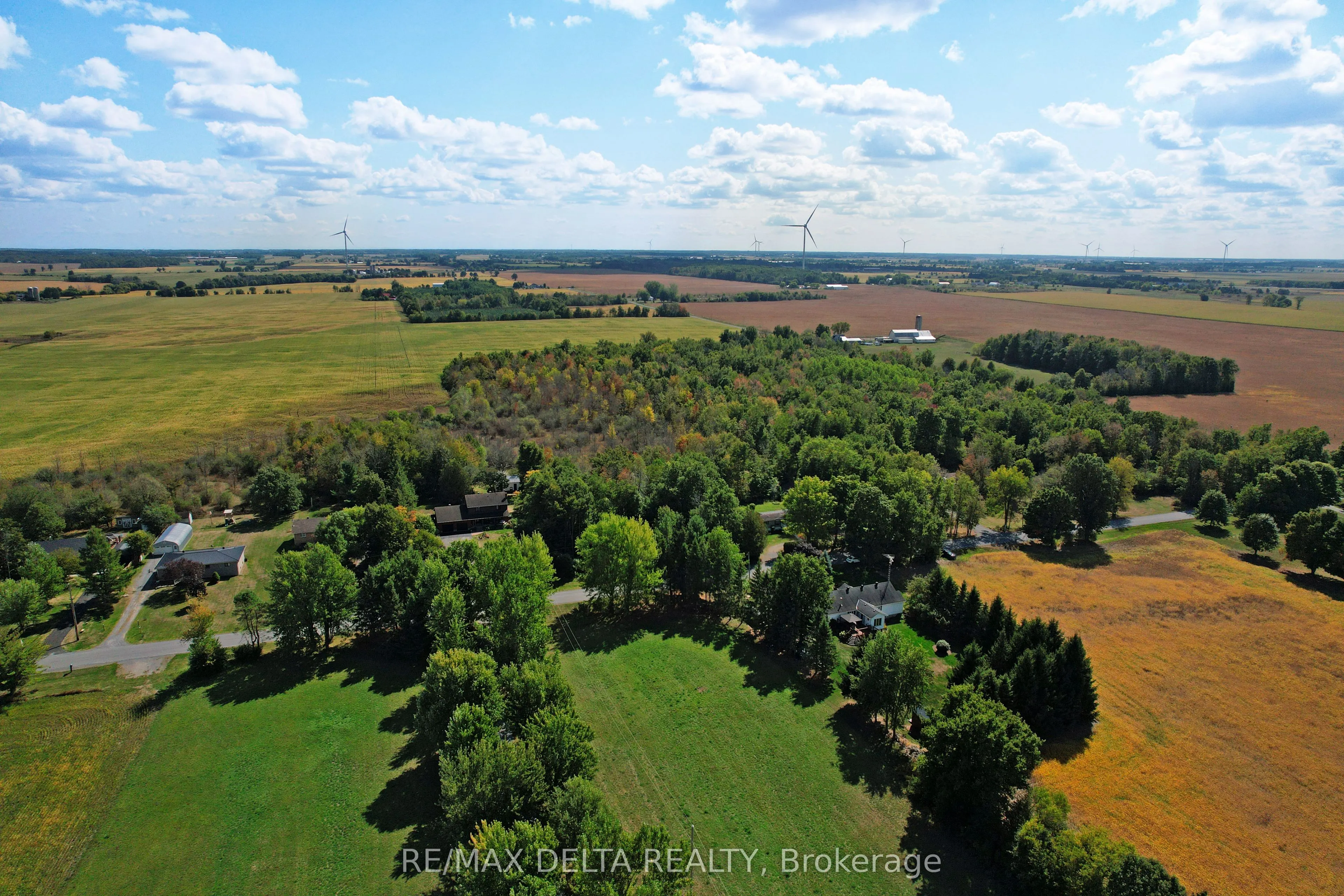 15270 Concession 8-9 Road