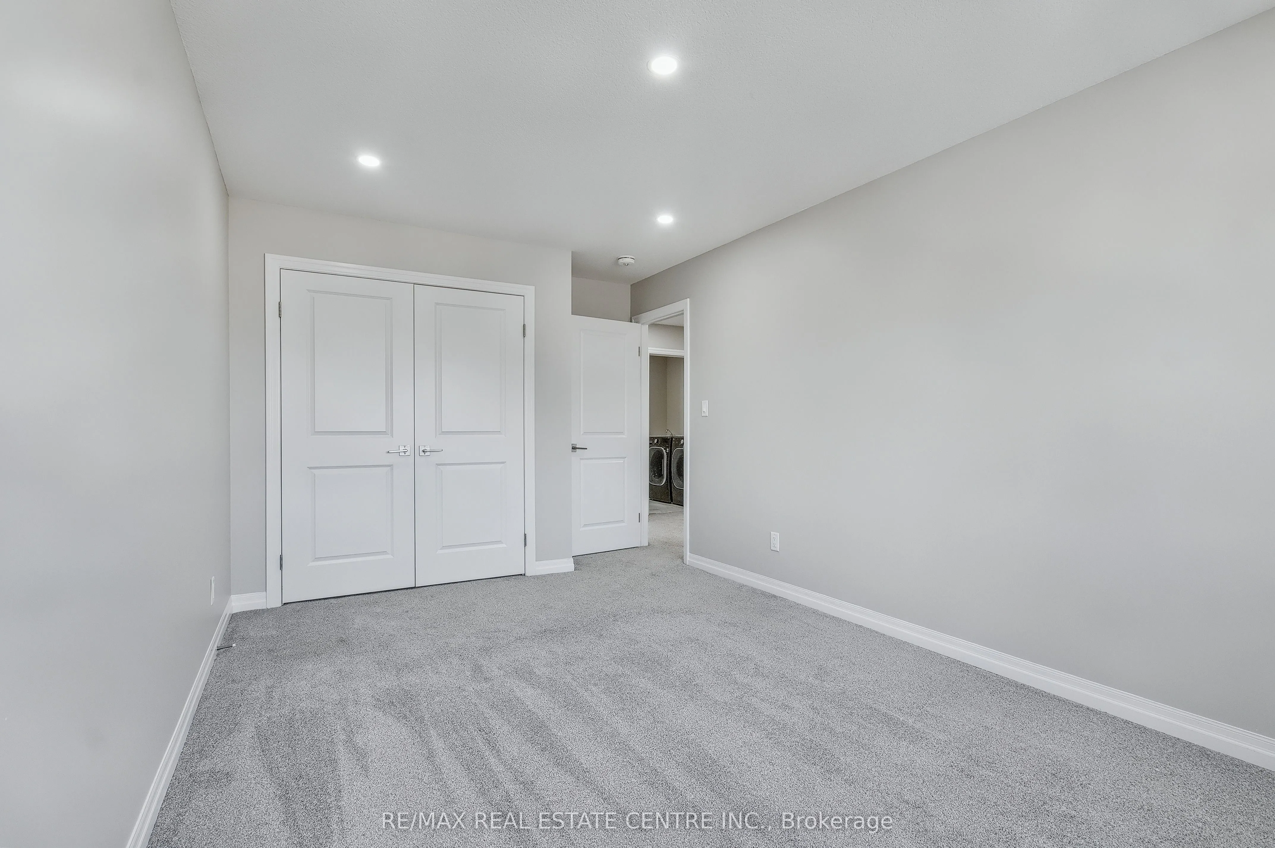 162 Mountain Holly Court
