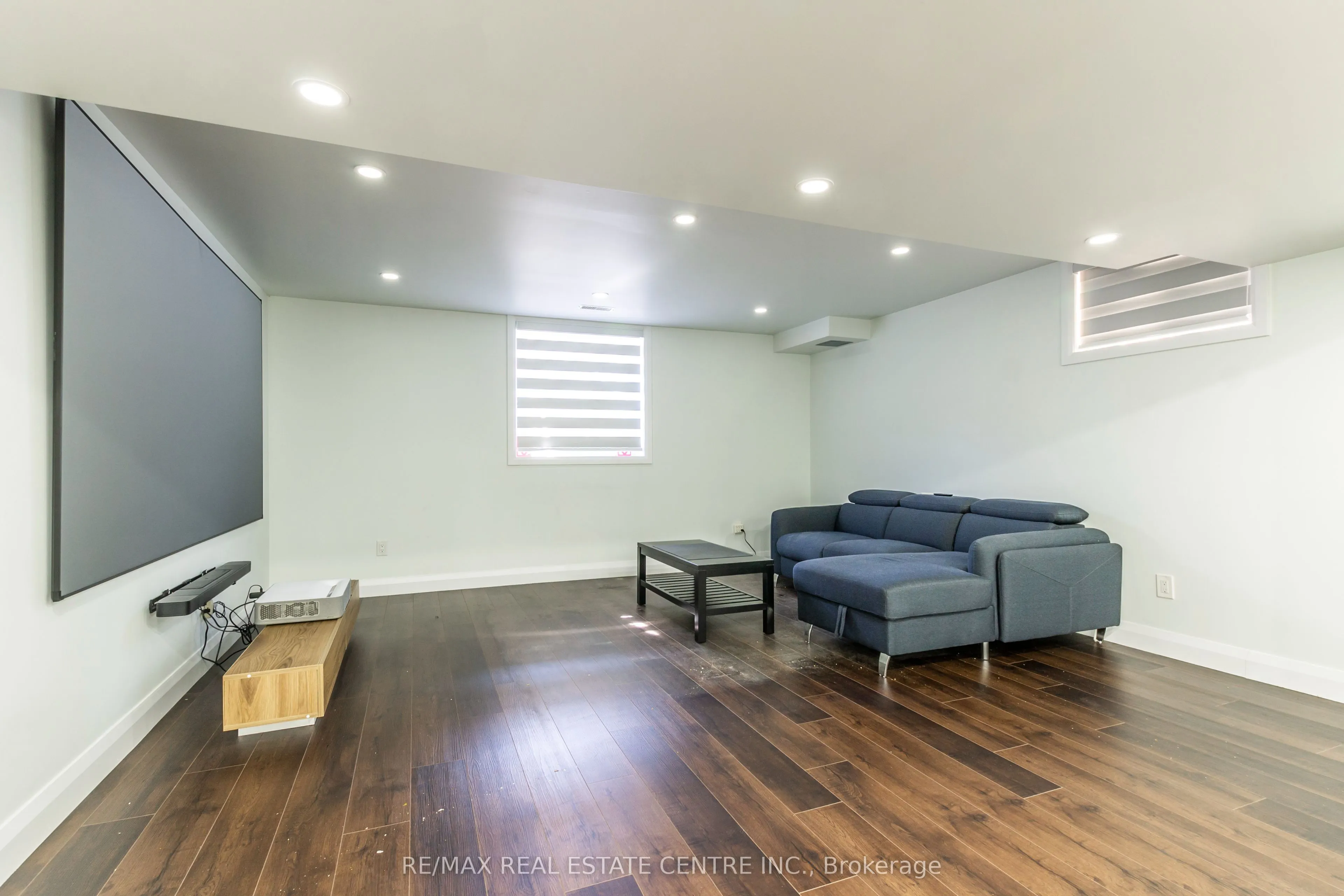 162 Mountain Holly Court