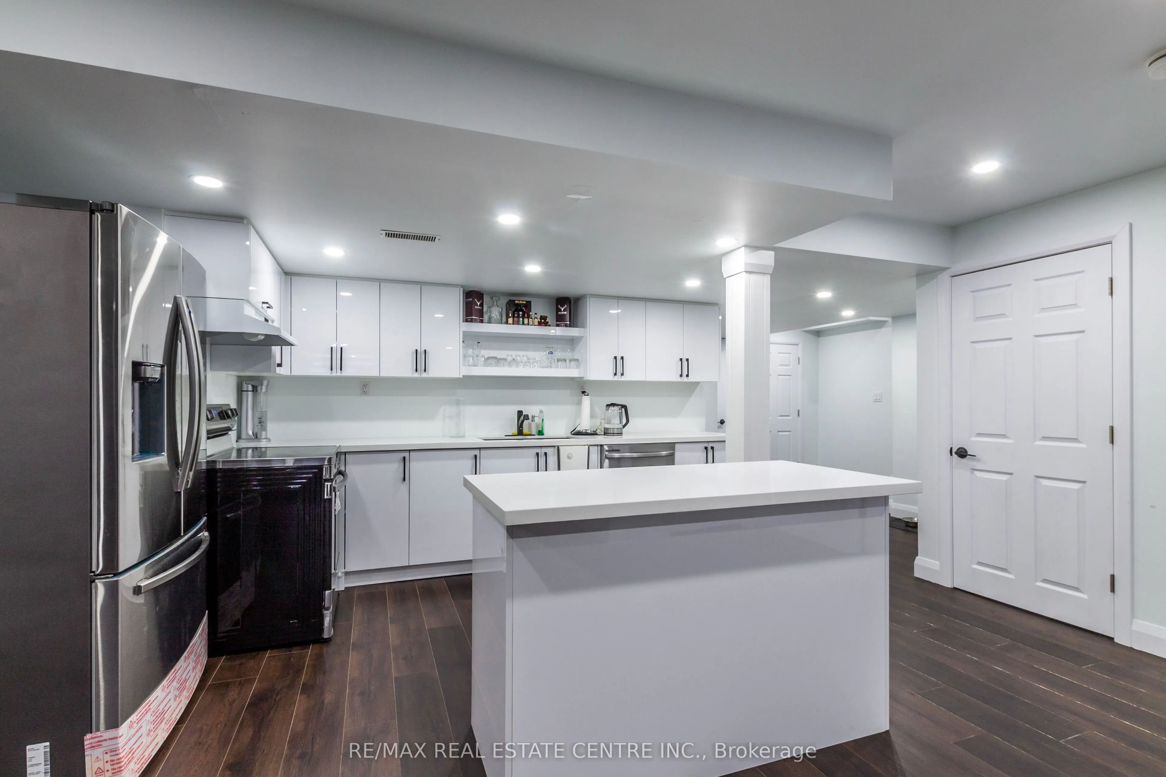 162 Mountain Holly Court