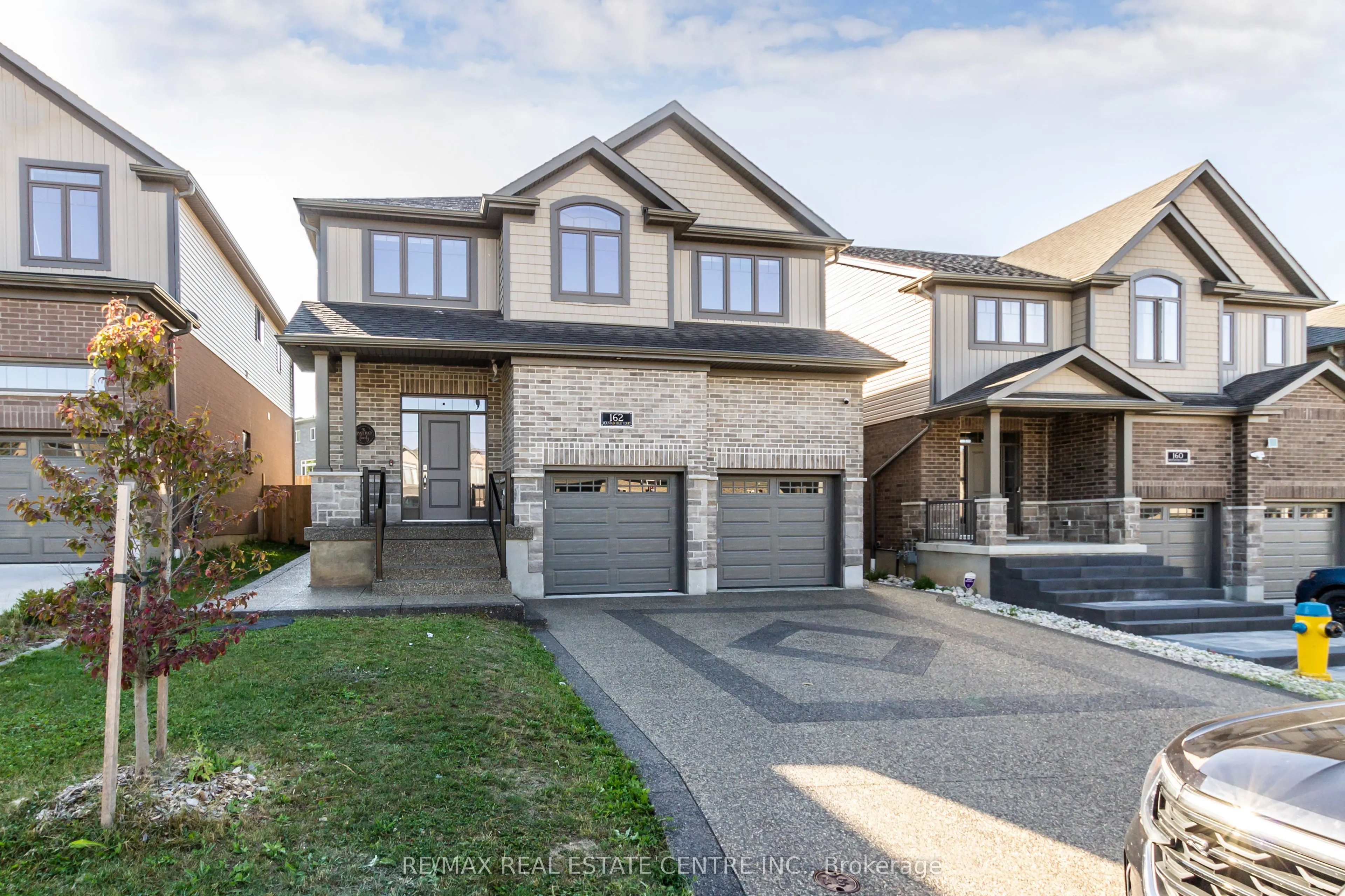 162 Mountain Holly Court