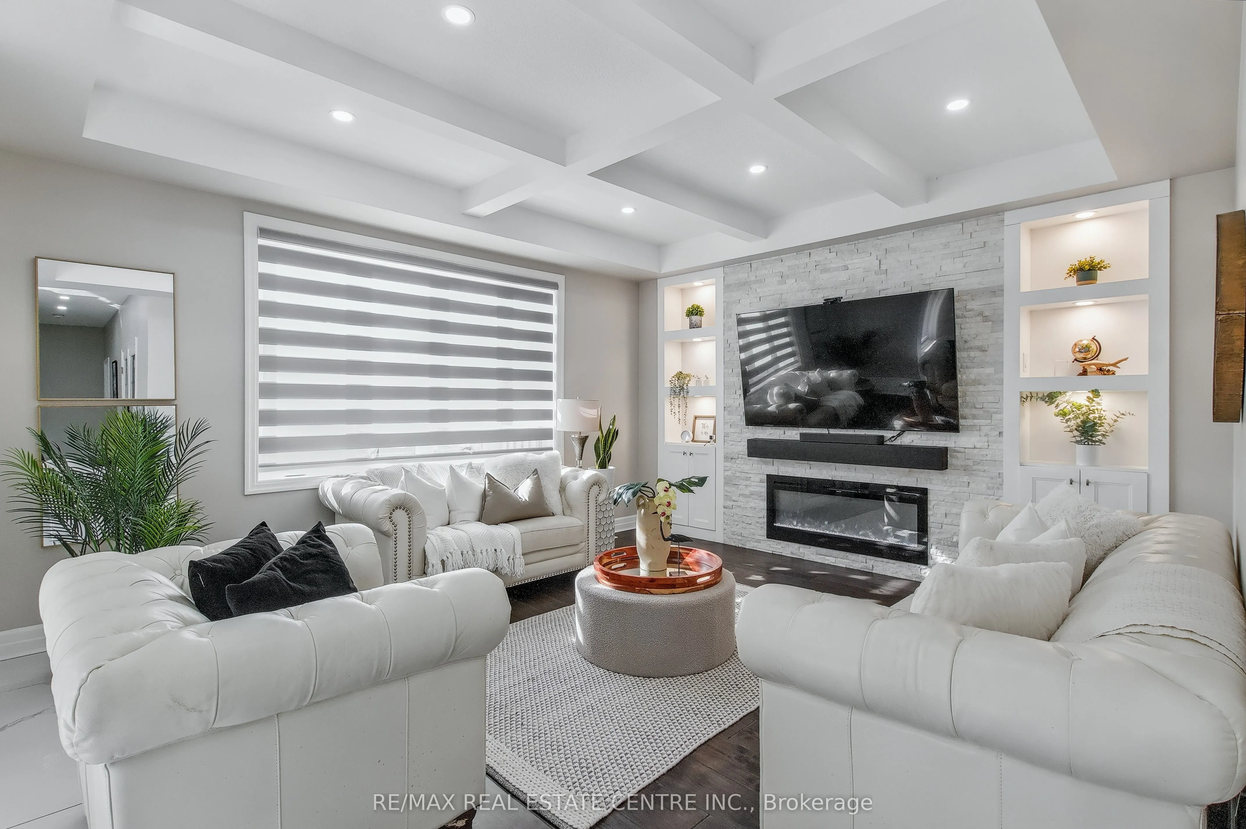 162 Mountain Holly Court