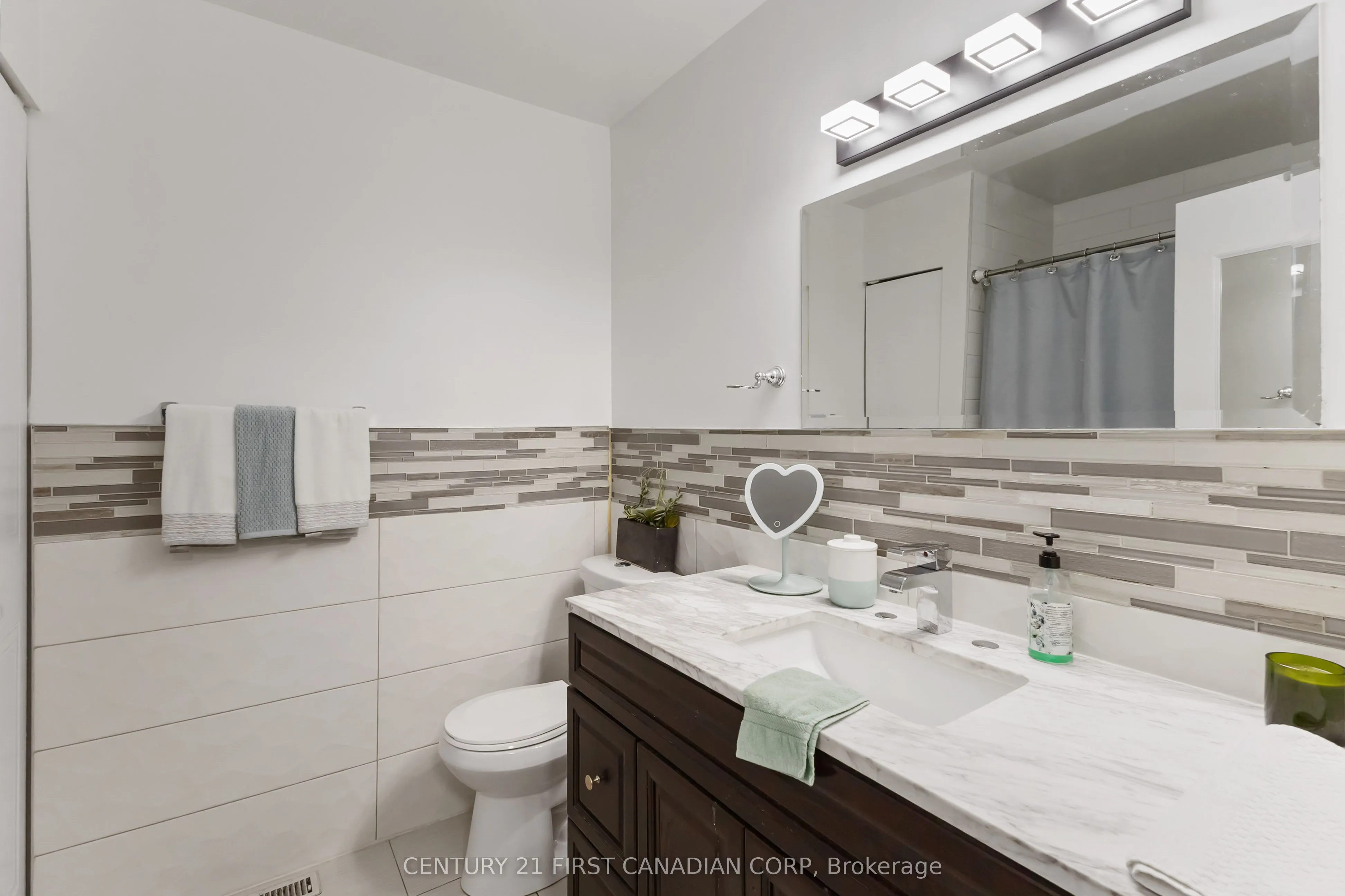131 Bonaventure Drive, #7