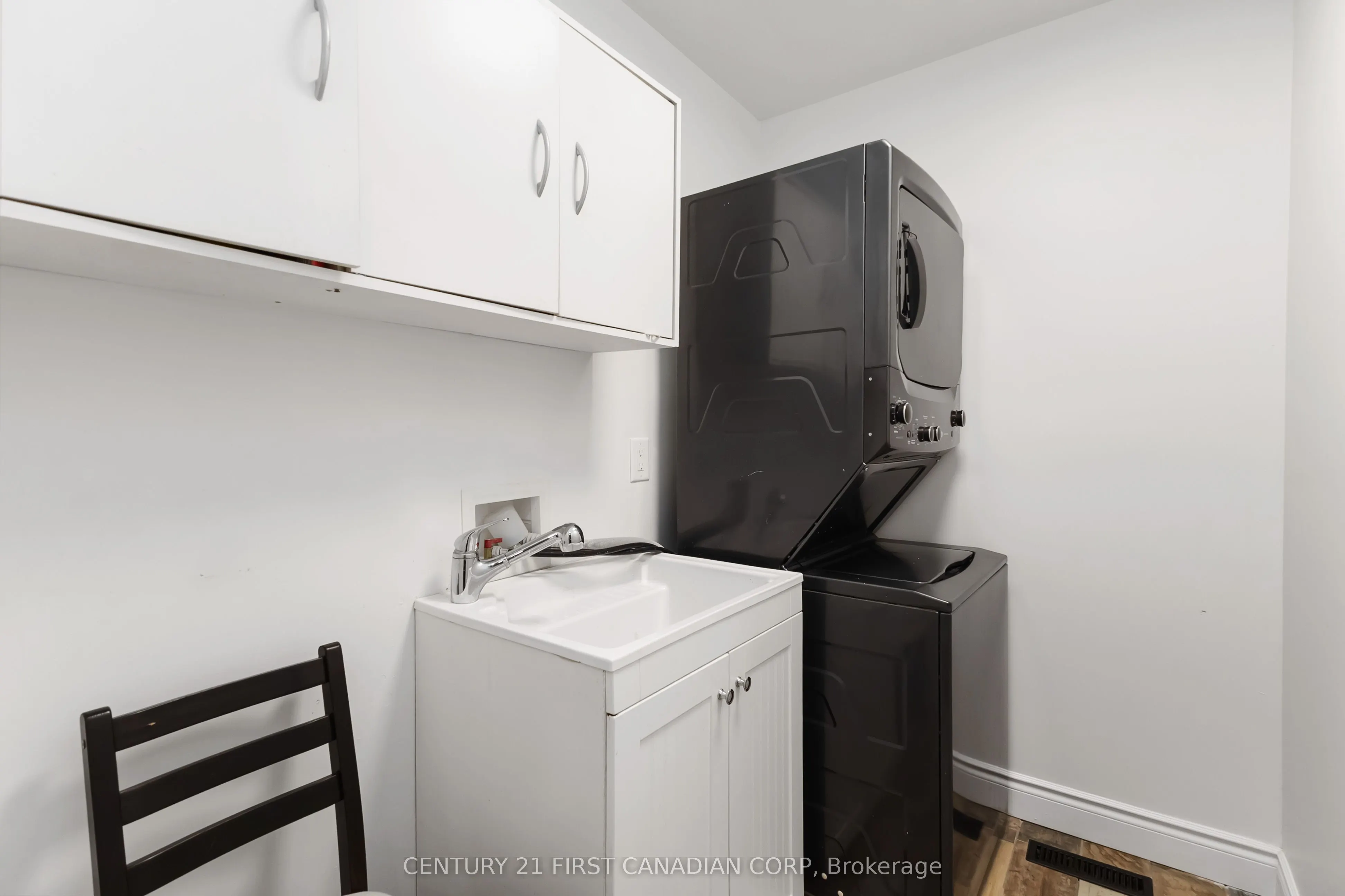 131 Bonaventure Drive, #7