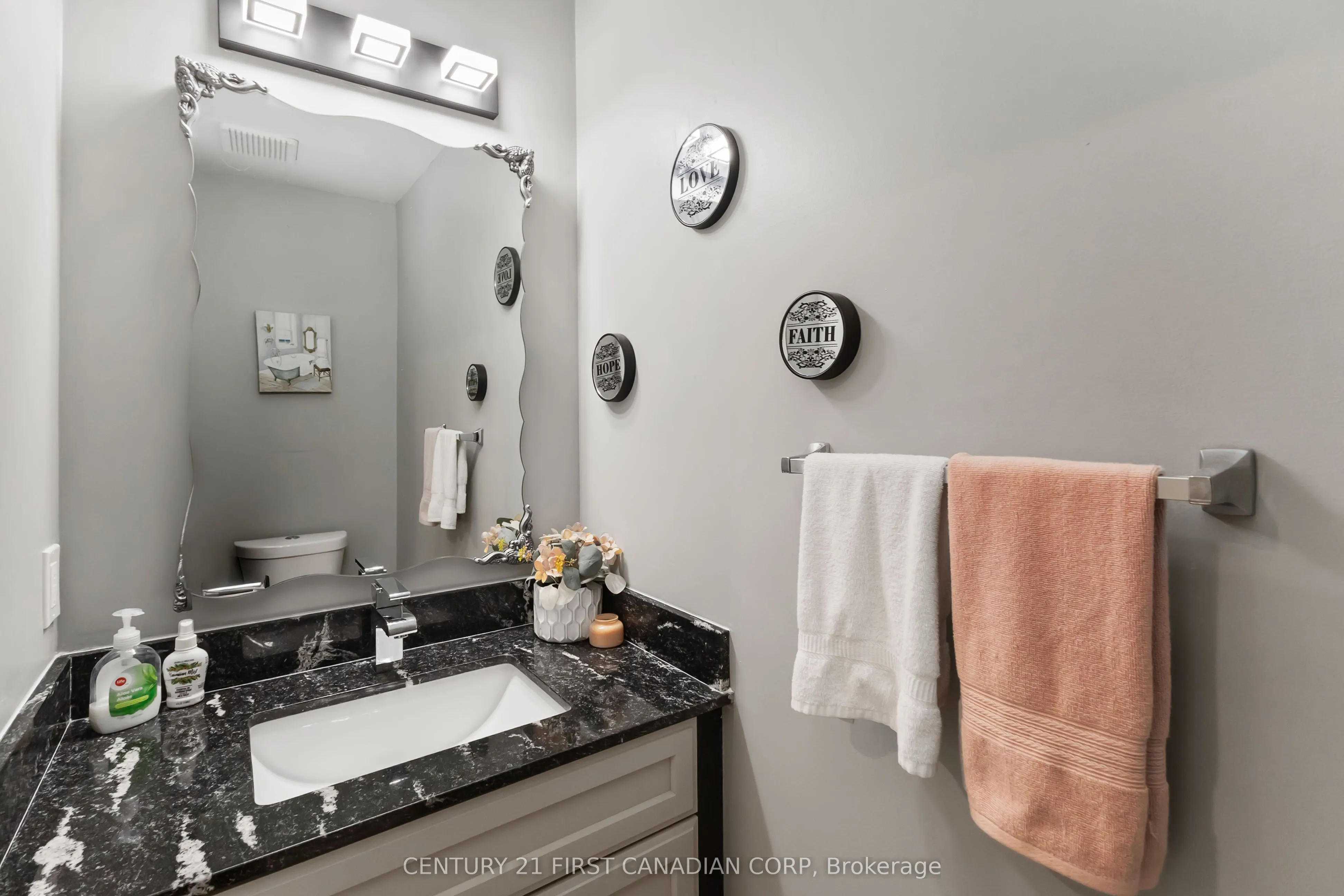 131 Bonaventure Drive, #7