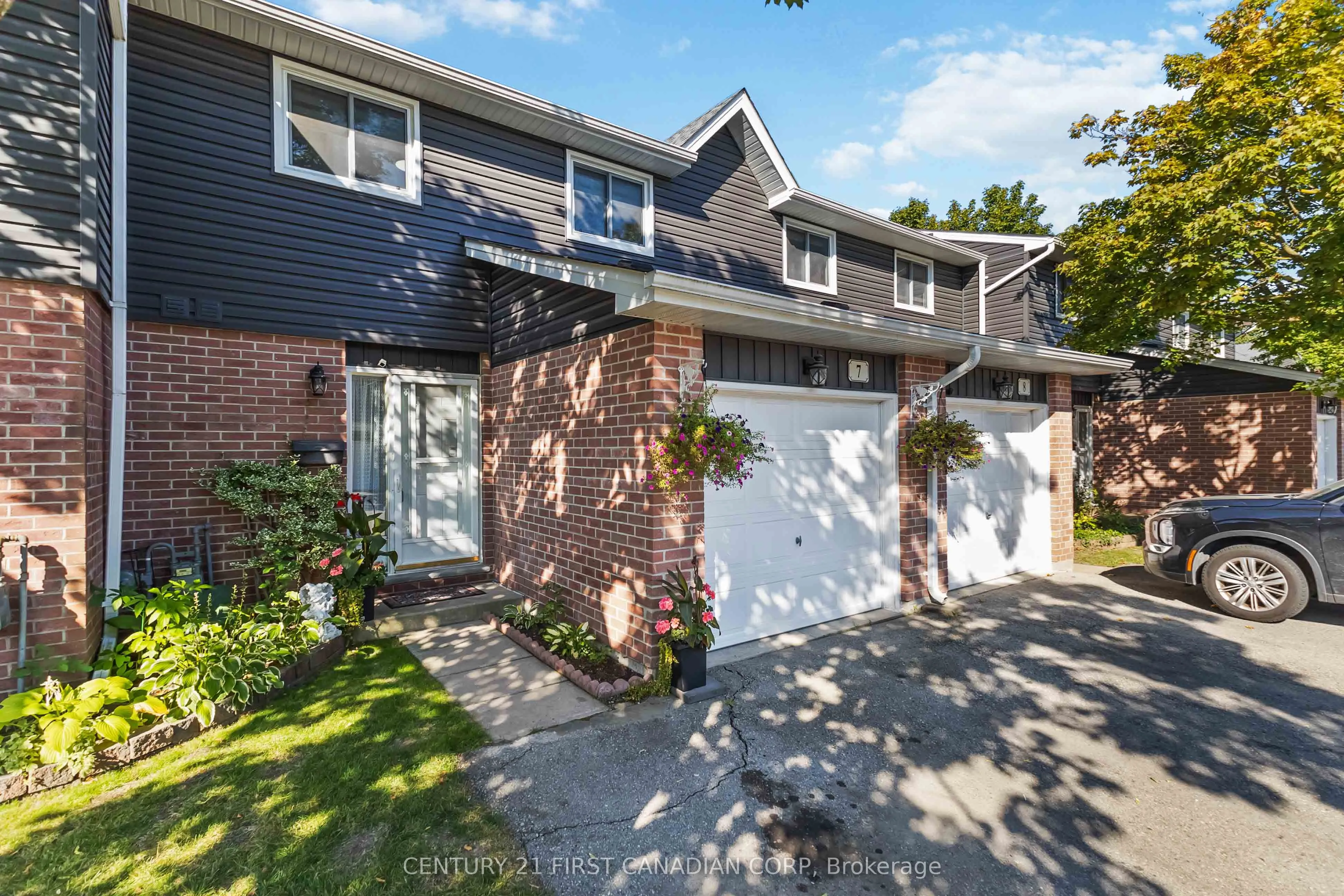131 Bonaventure Drive, #7