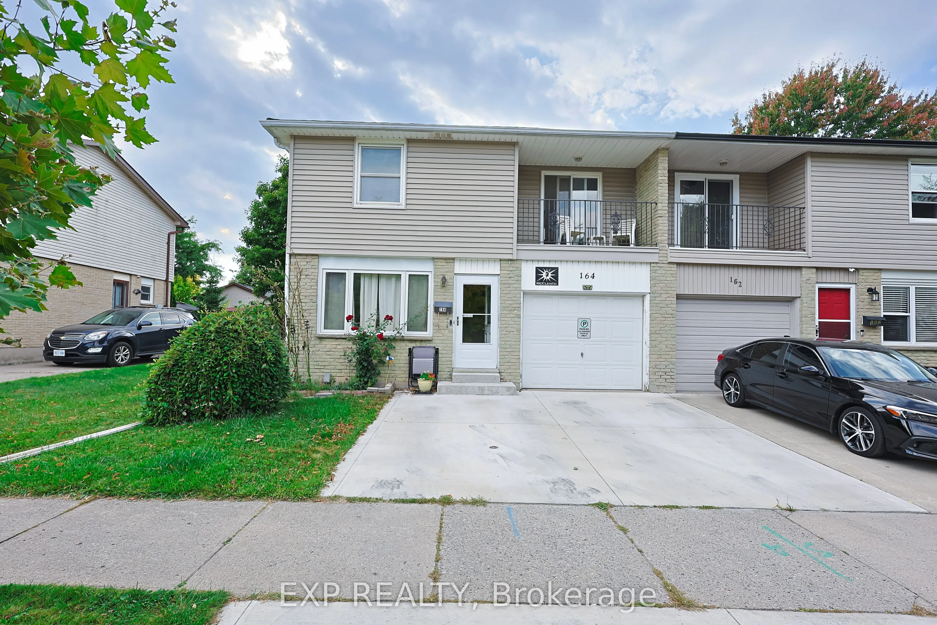 164 Augusta Crescent