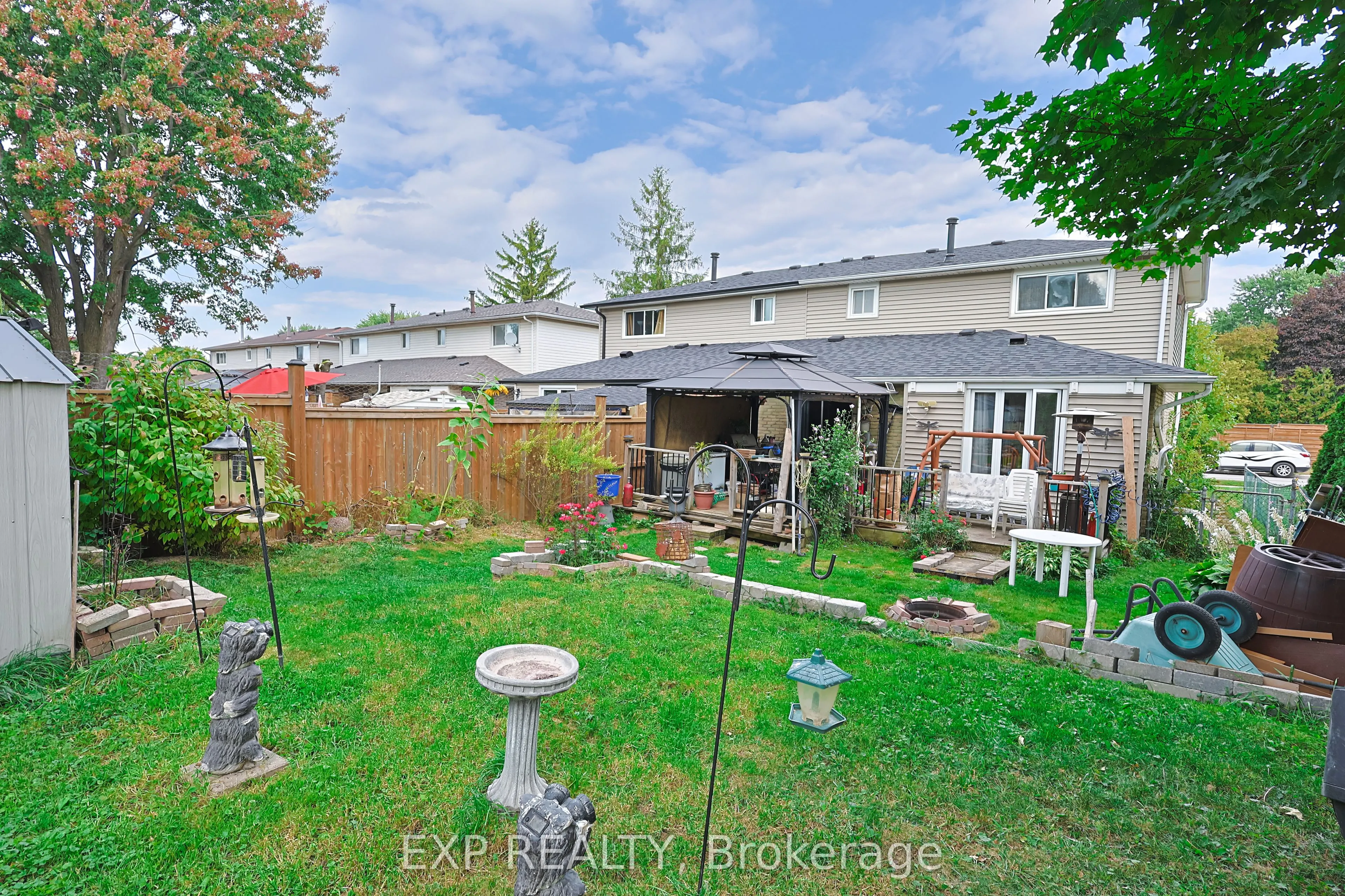164 Augusta Crescent