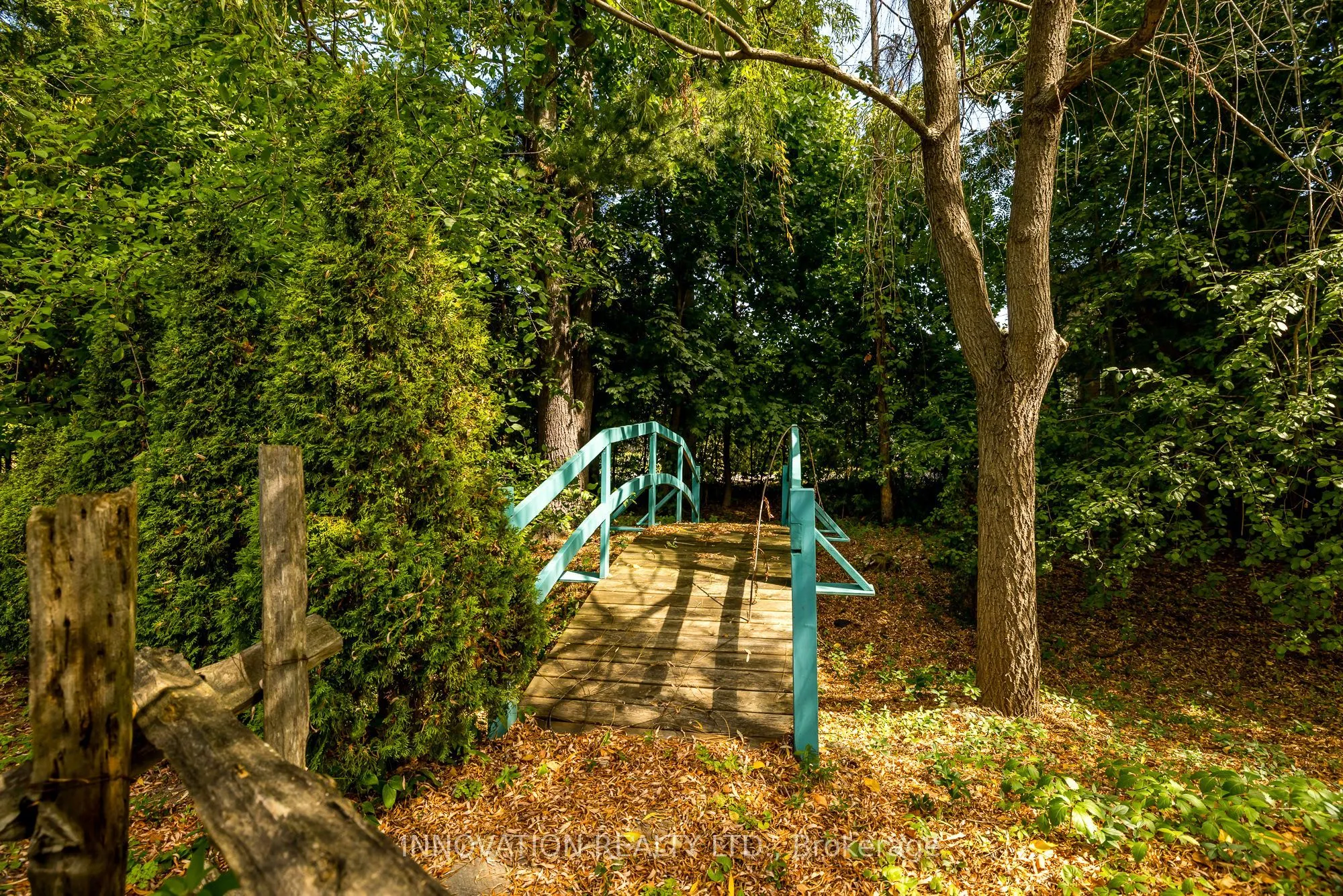 33 Arnold Drive