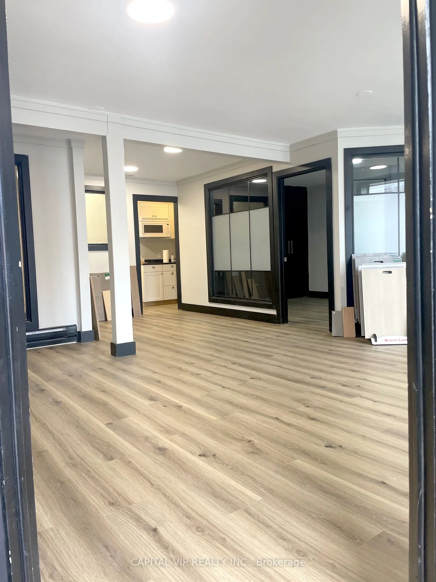 5350 Canotek Road, #22