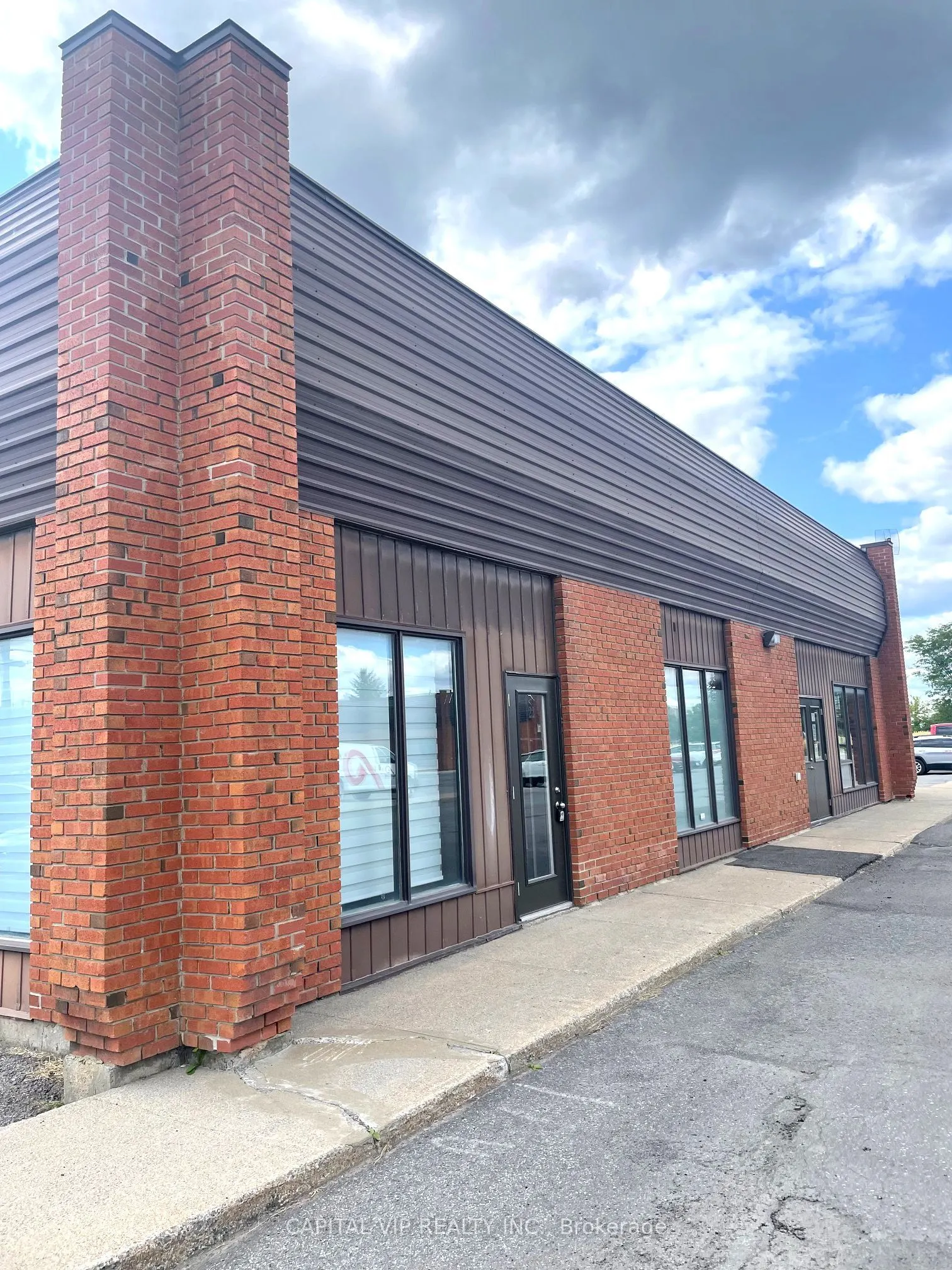 5350 Canotek Road, #22