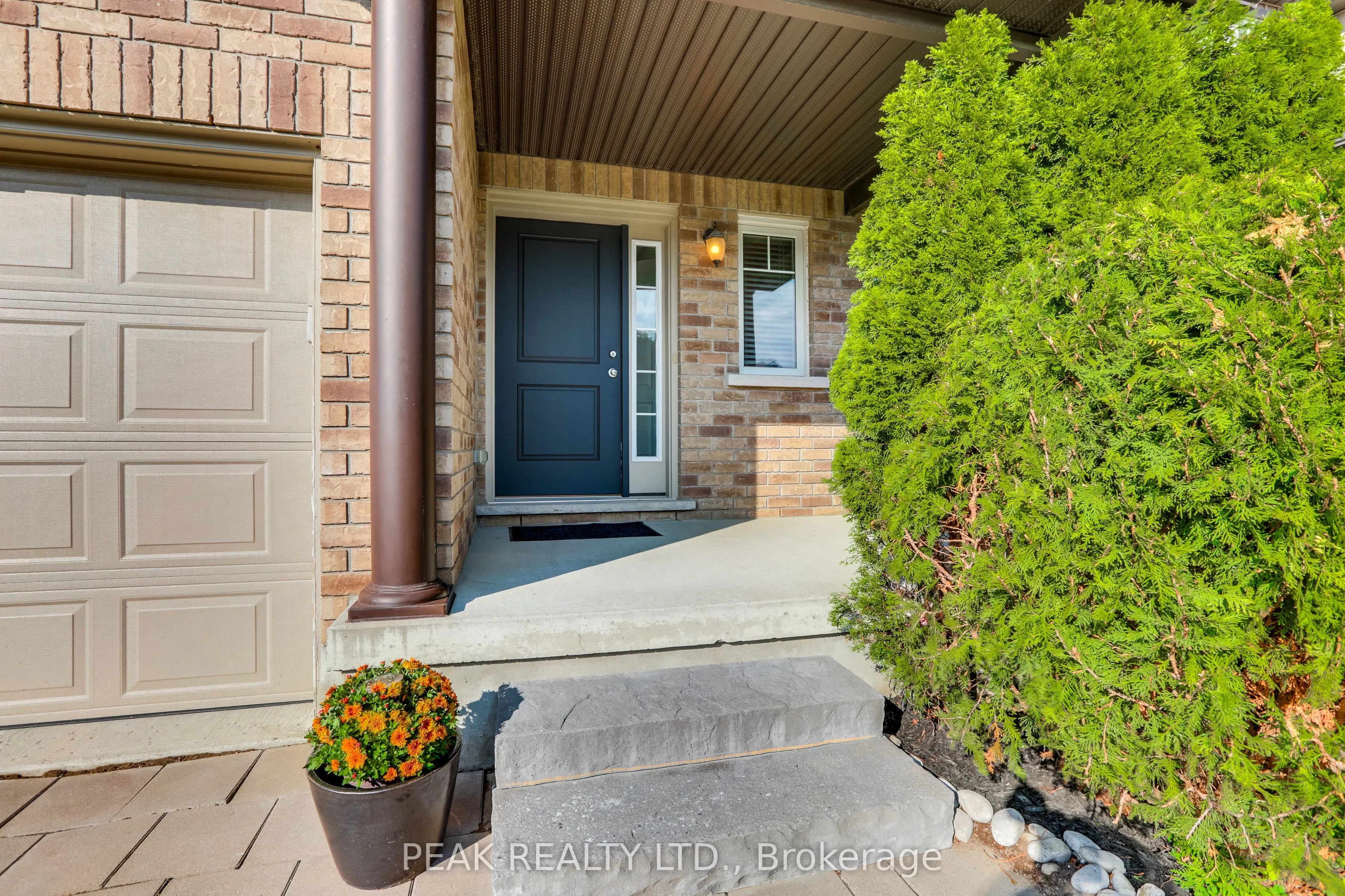 1851 Reilly Walk