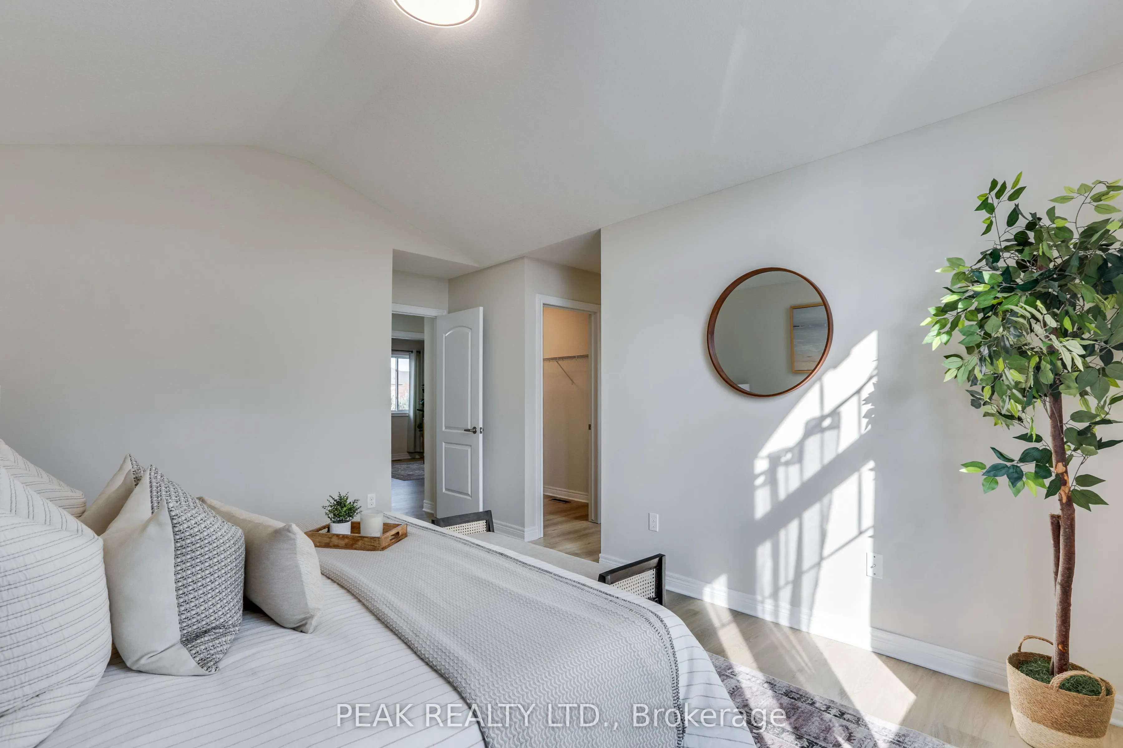 1851 Reilly Walk