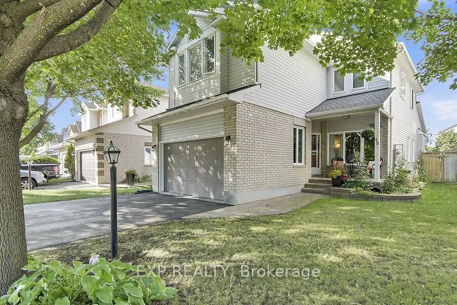 48 Deighton Crescent