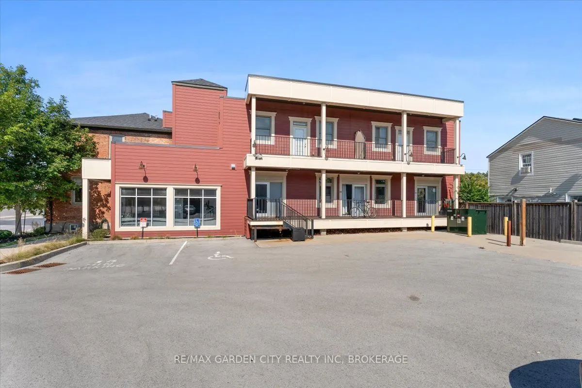 3710 MAIN Street, #201