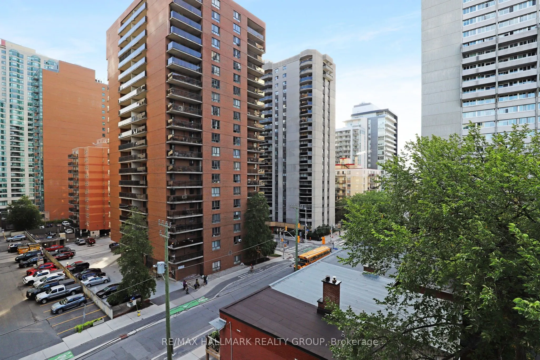 200 Bay Street, #704