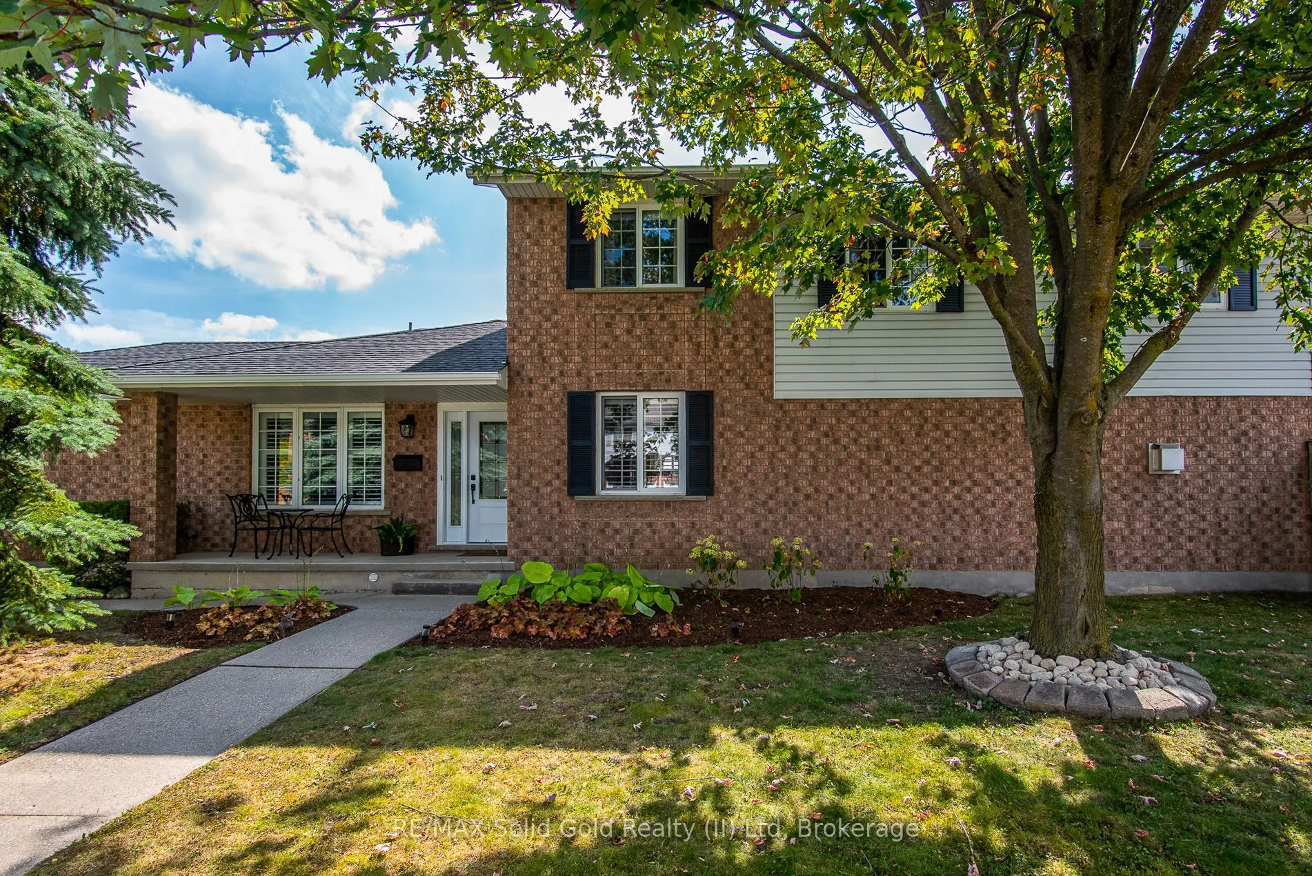 271 Newbury Drive