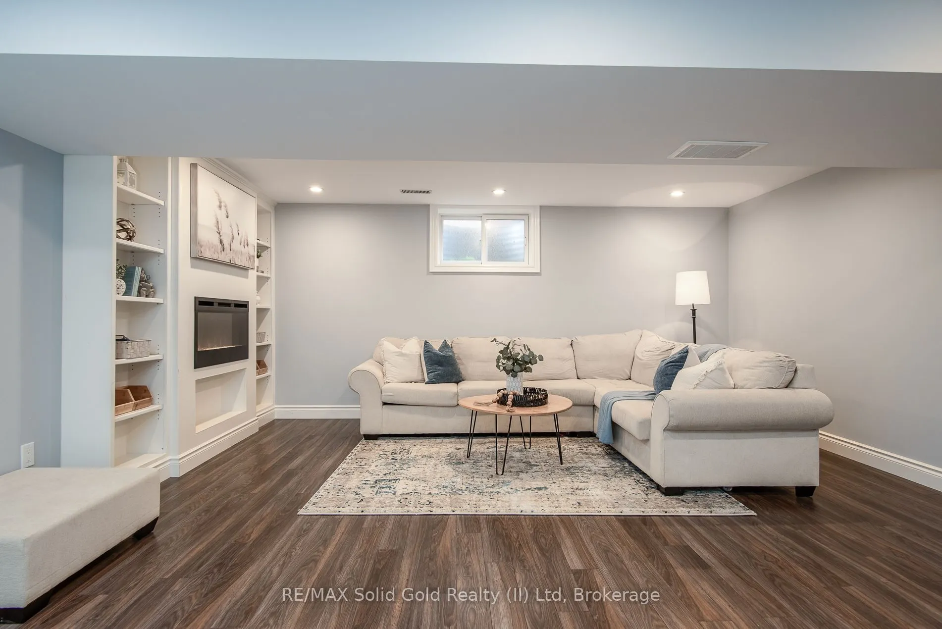 271 Newbury Drive