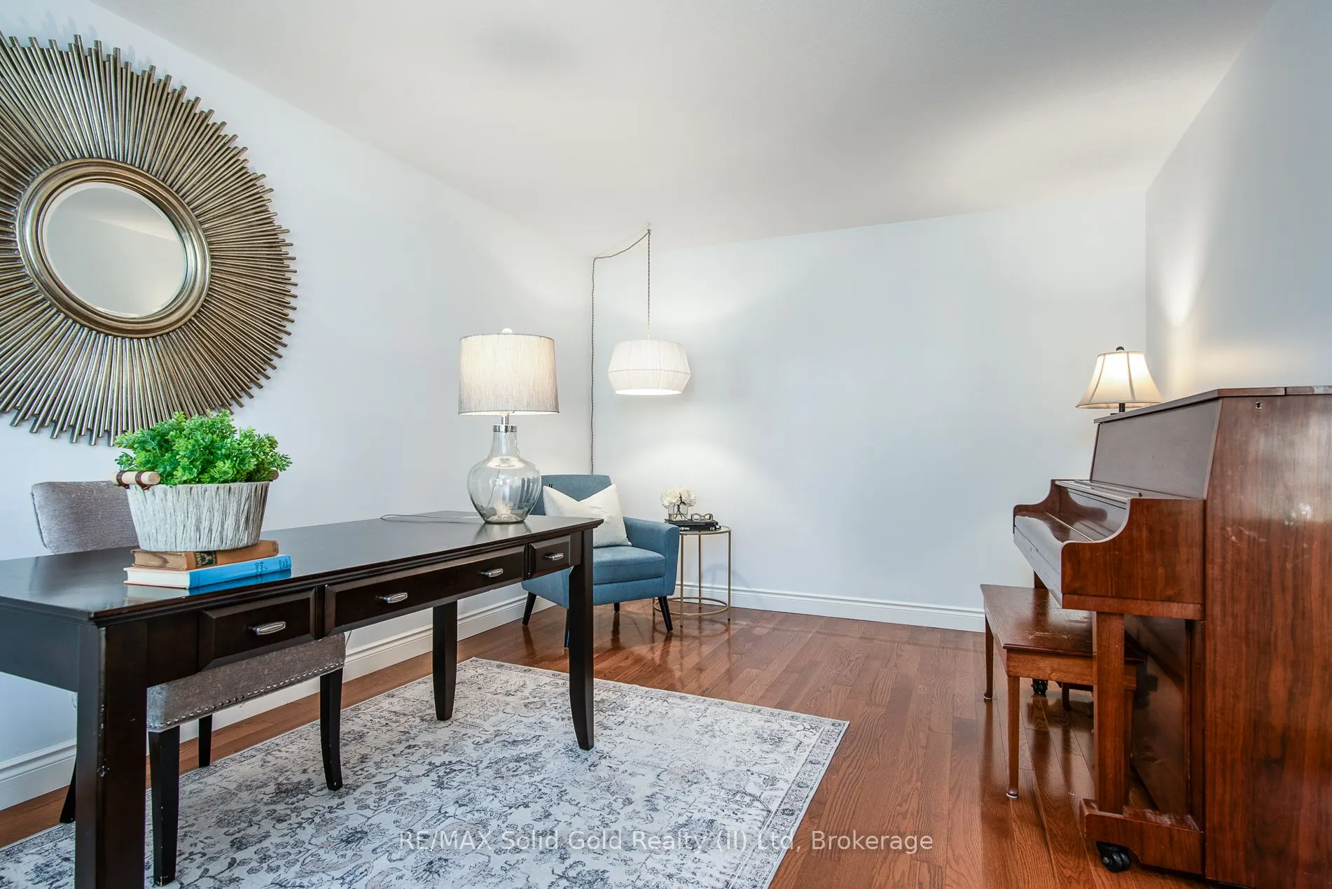 271 Newbury Drive