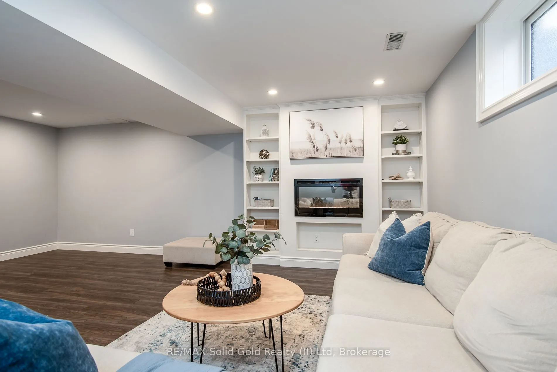 271 Newbury Drive