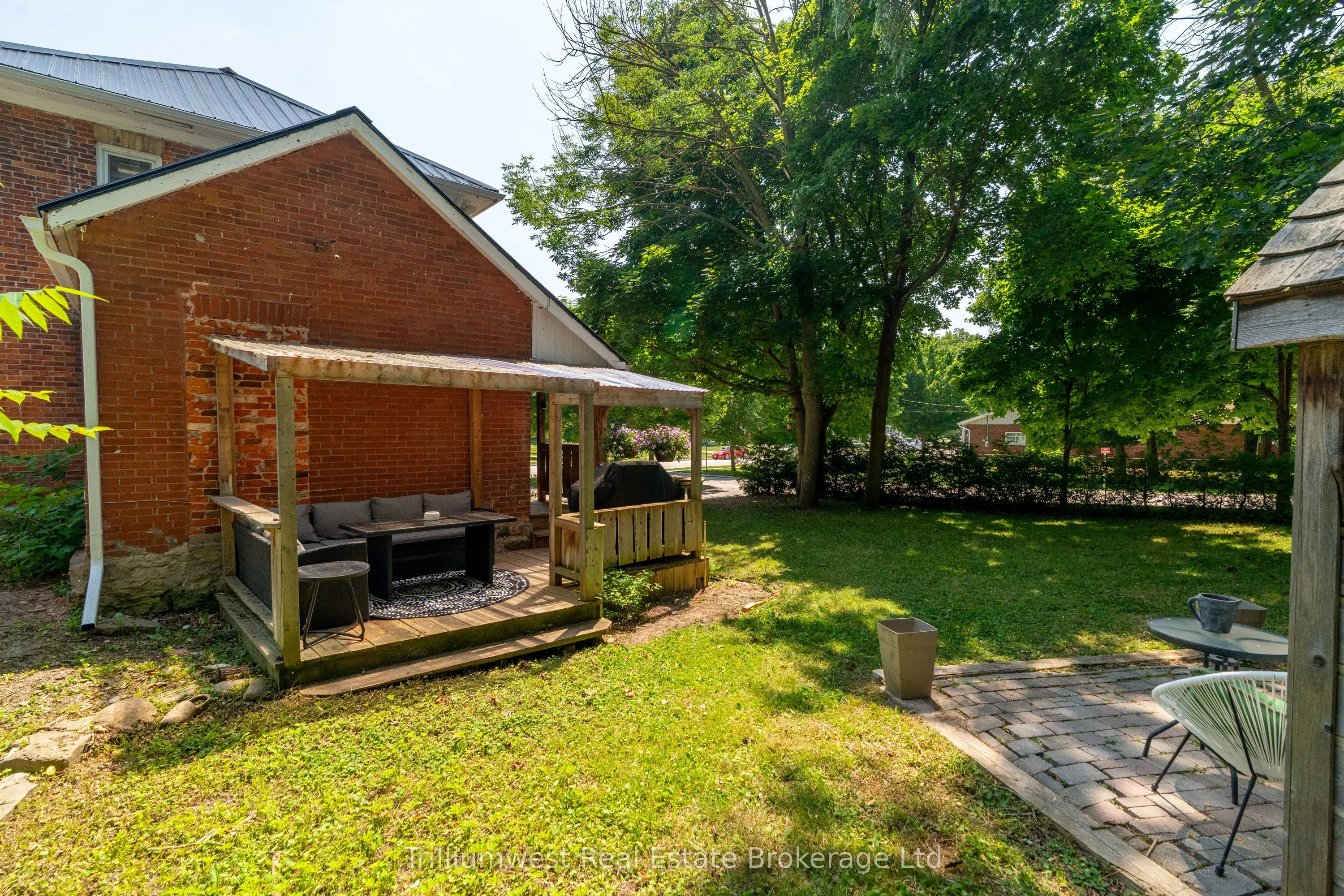 151 Frederick Street E