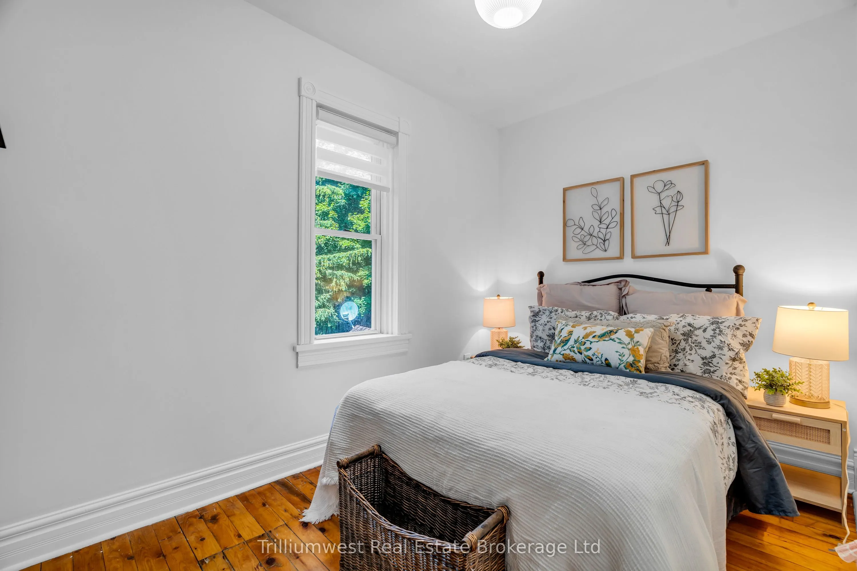 151 Frederick Street E