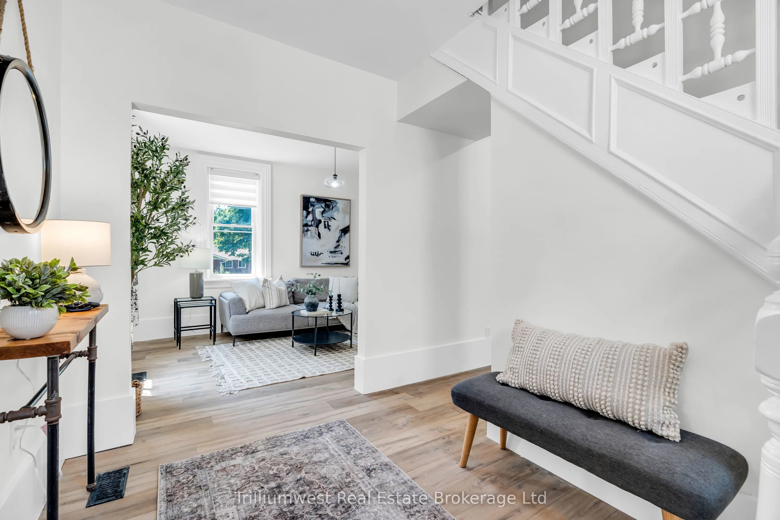 151 Frederick Street E