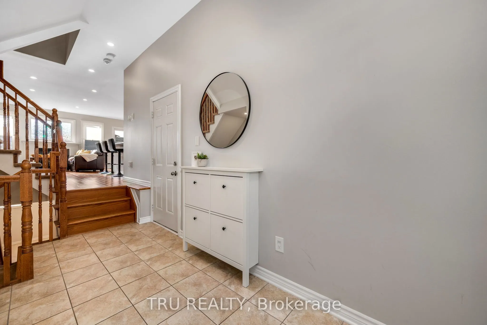 960 Linaria Walk