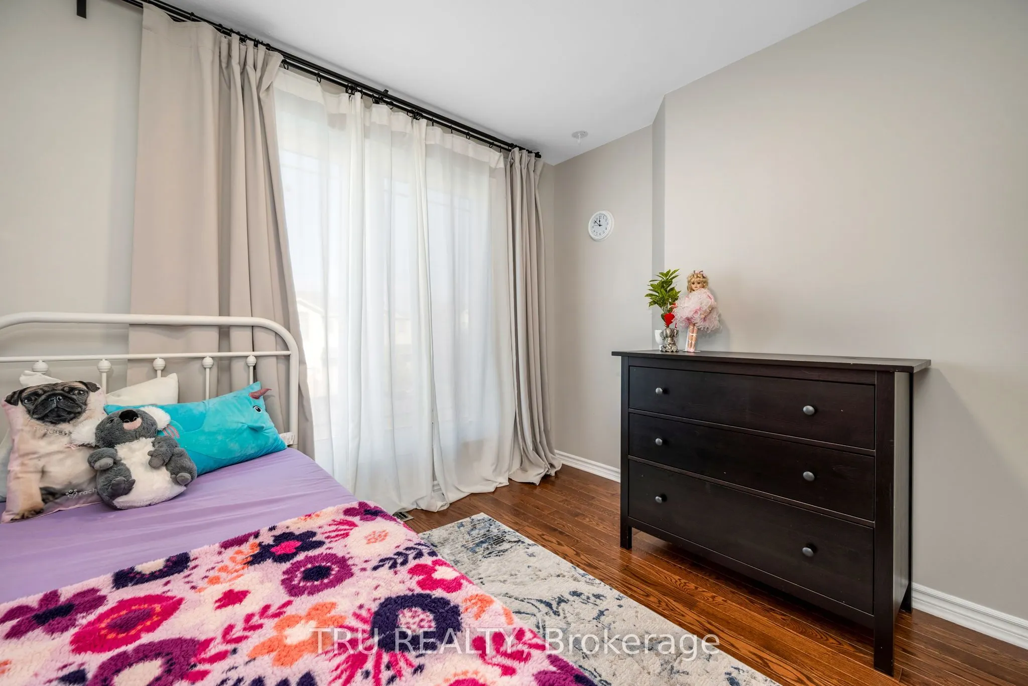 960 Linaria Walk