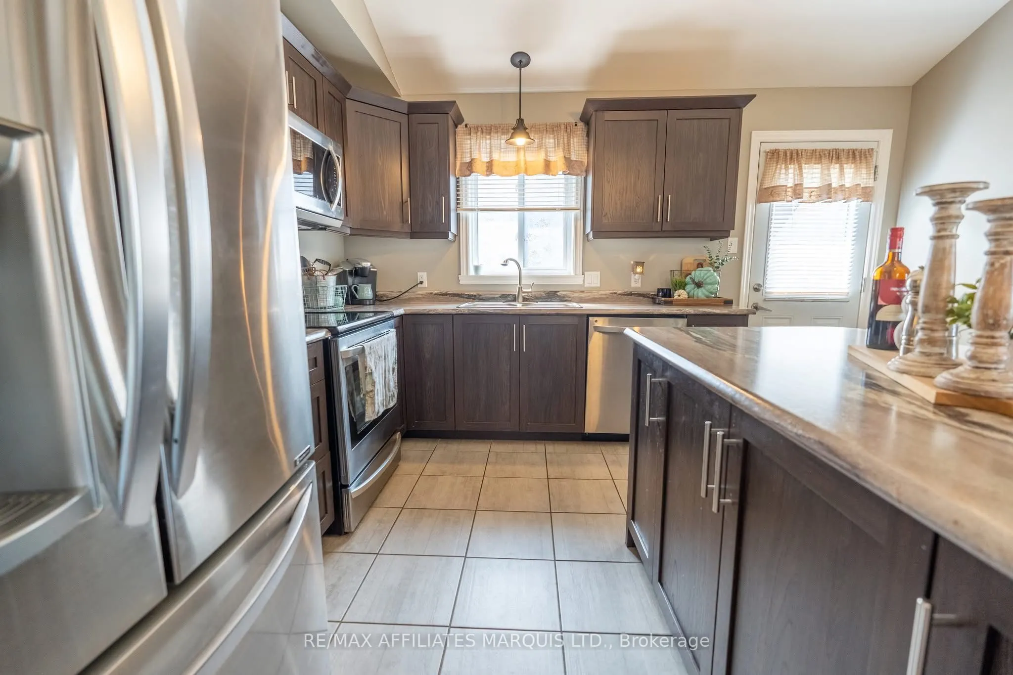 46 MERCIER Avenue