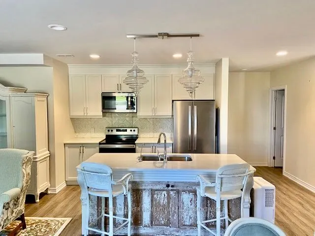 992 Windham Centre Road S, #6