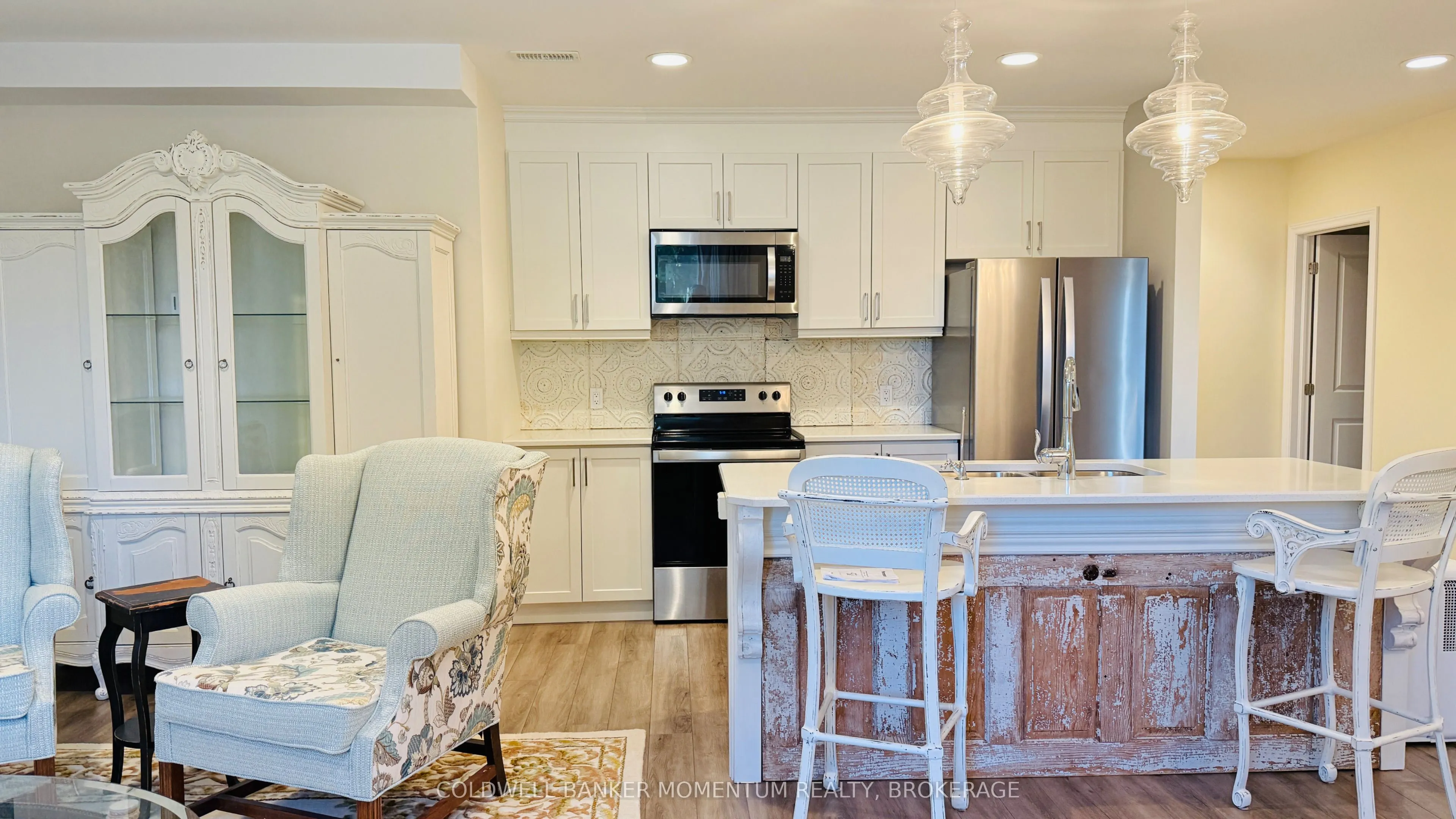 992 Windham Centre Road S, #6