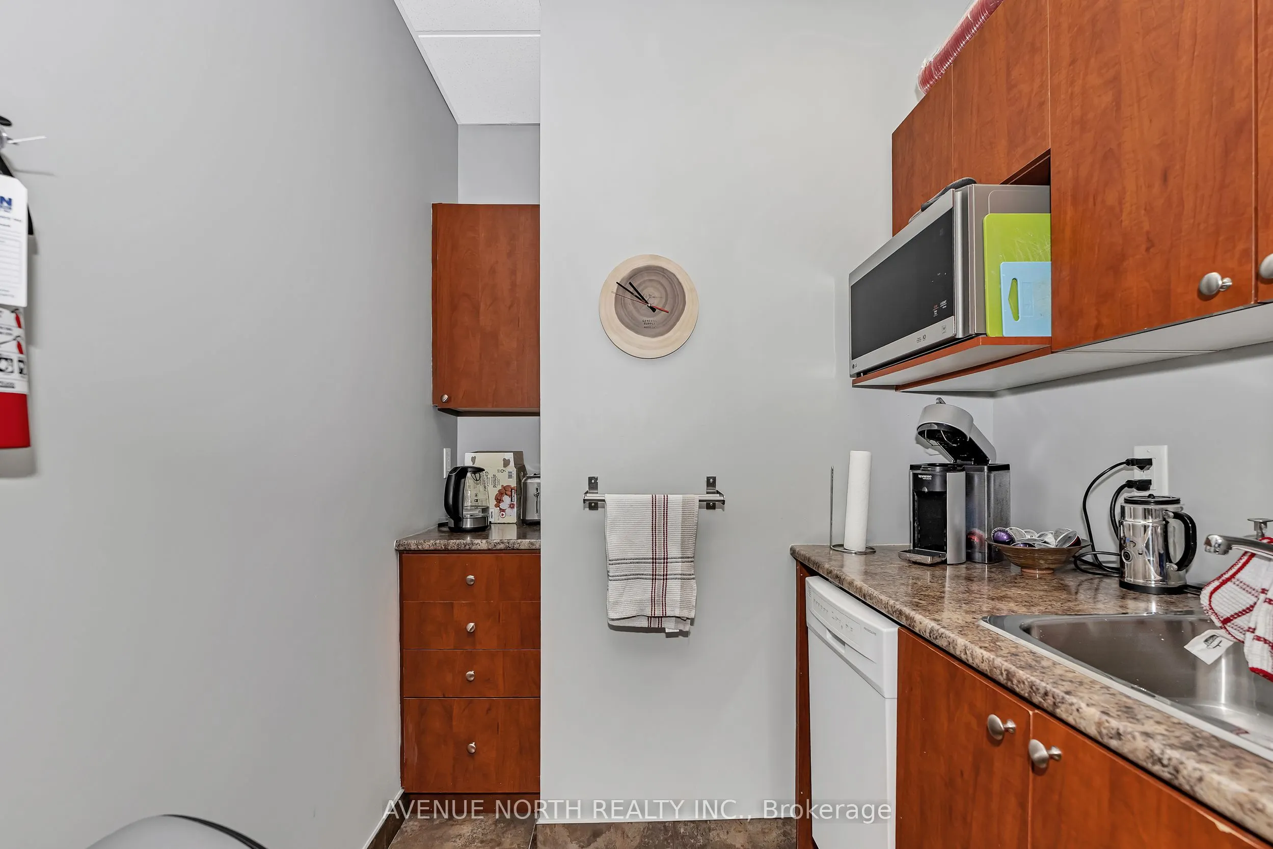 130 Terence Matthews Crescent N, #F-2