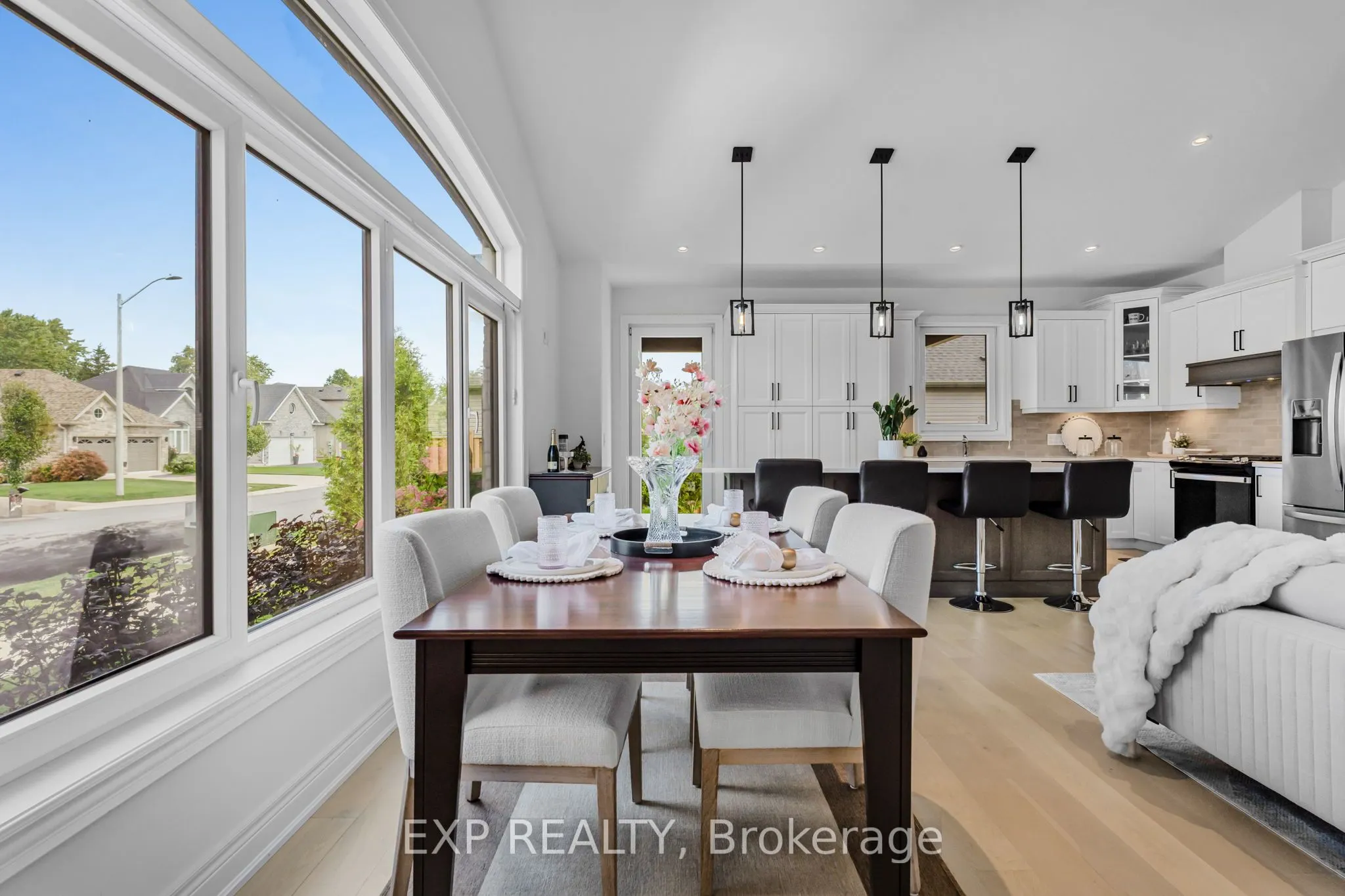 4242 Village Creek Drive