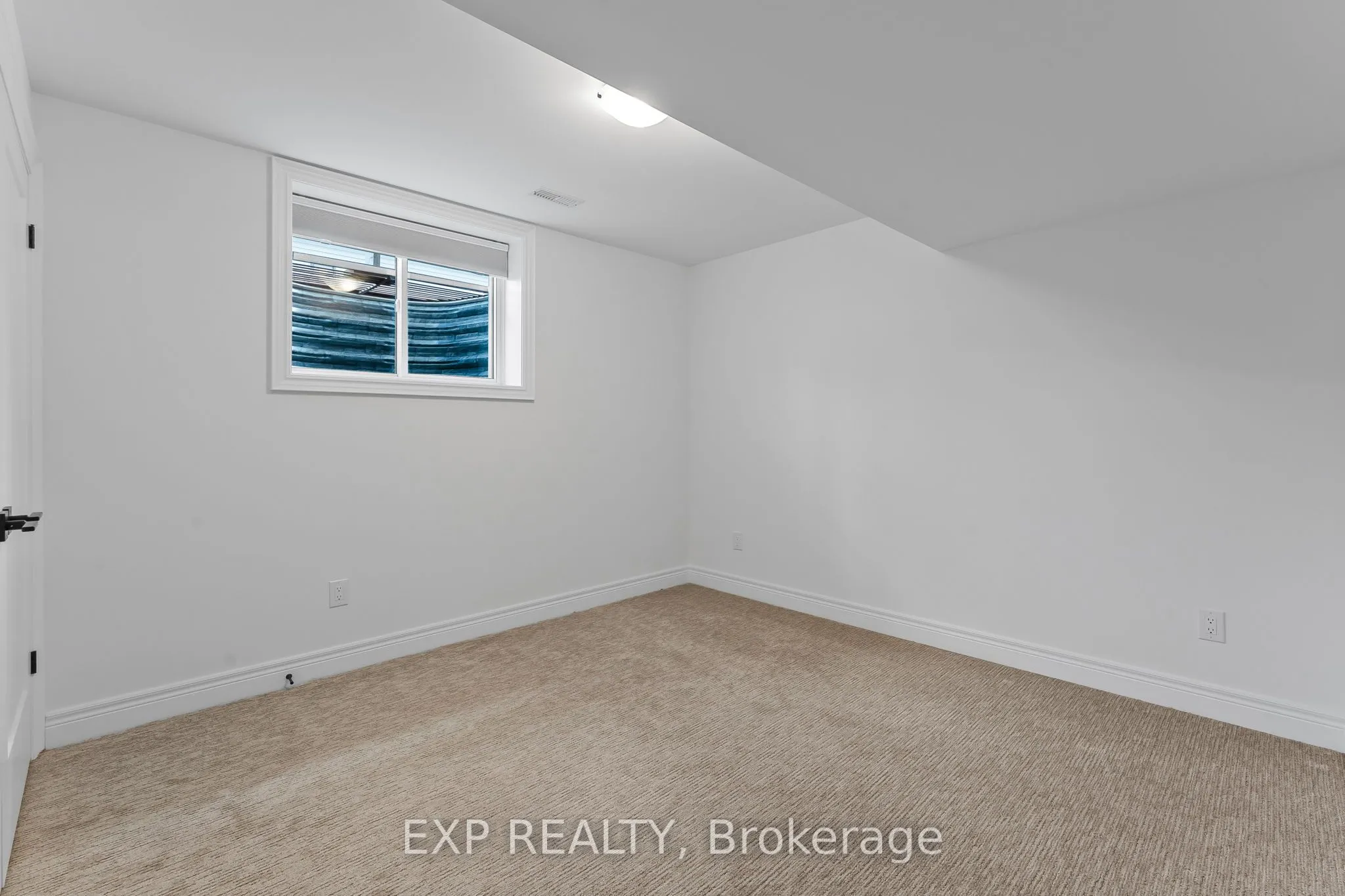 4242 Village Creek Drive